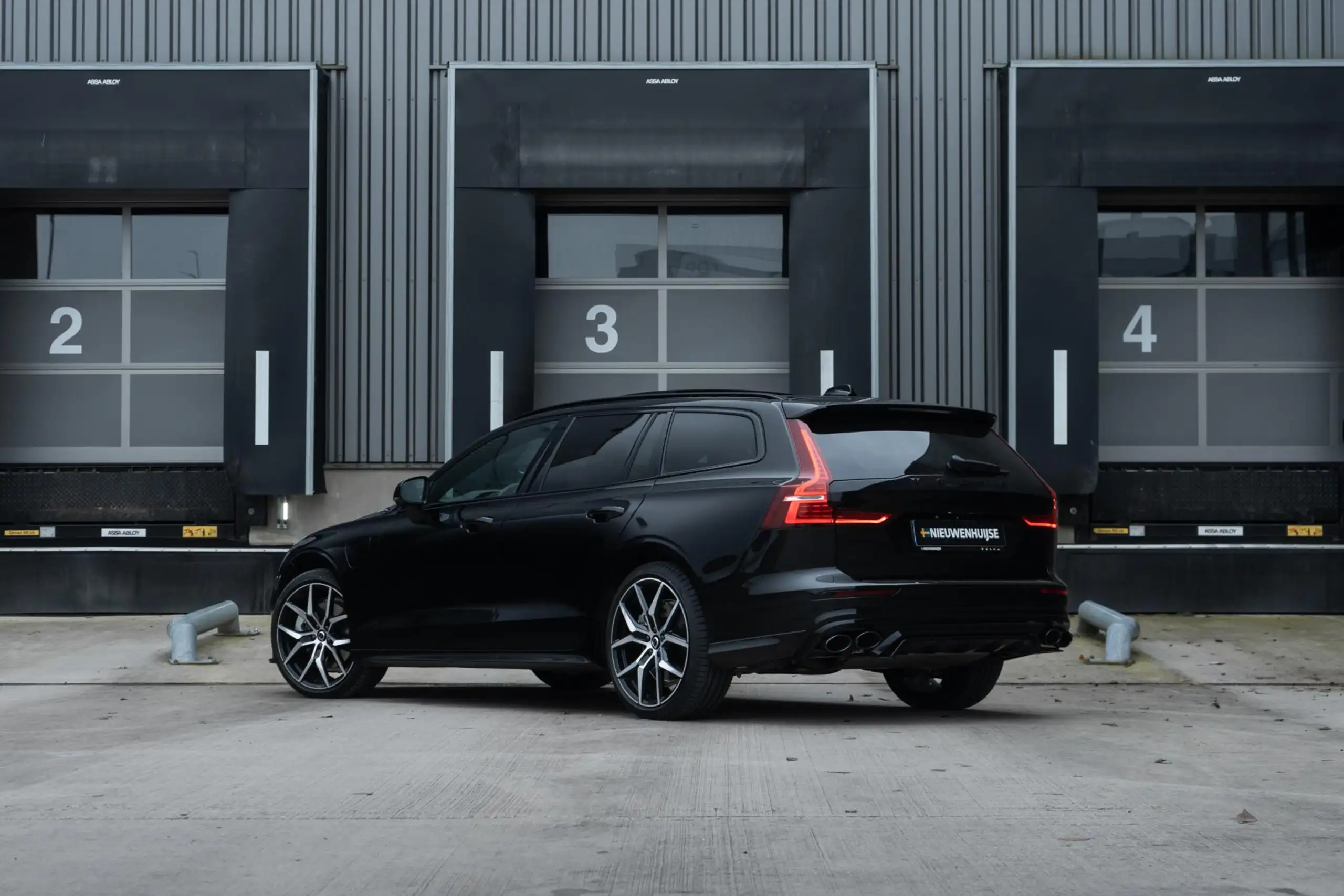 Volvo - V60