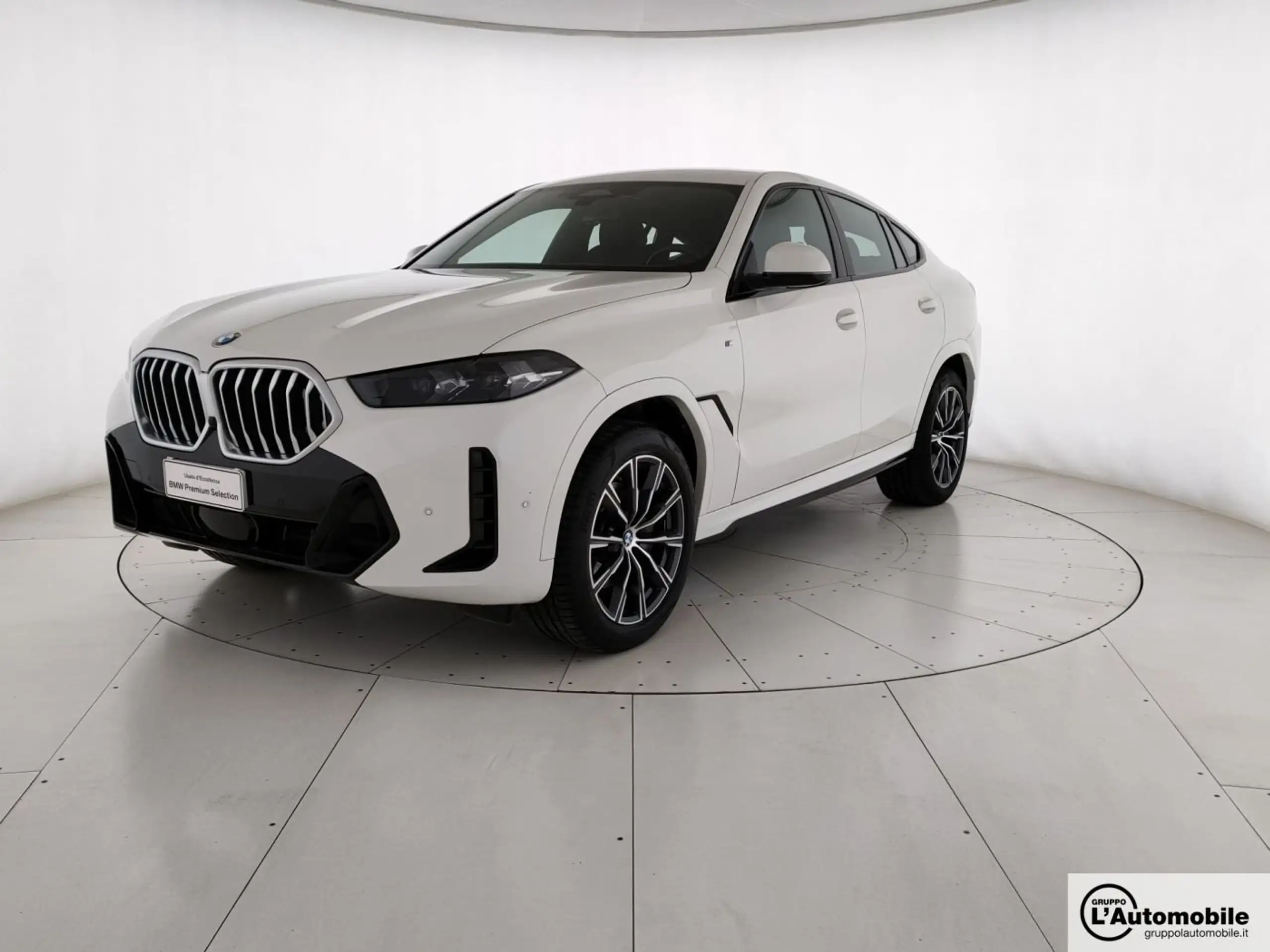 BMW - X6