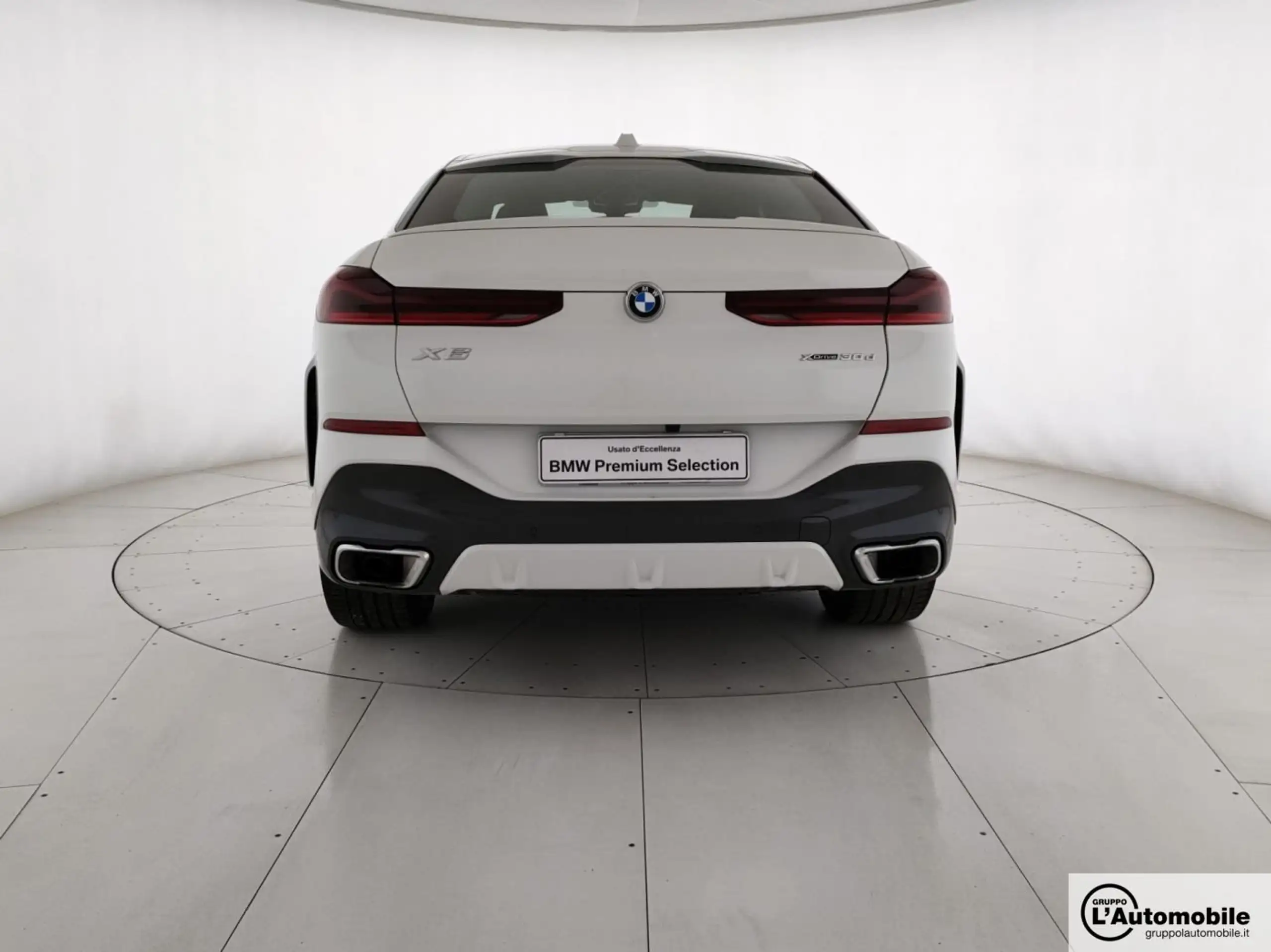 BMW - X6