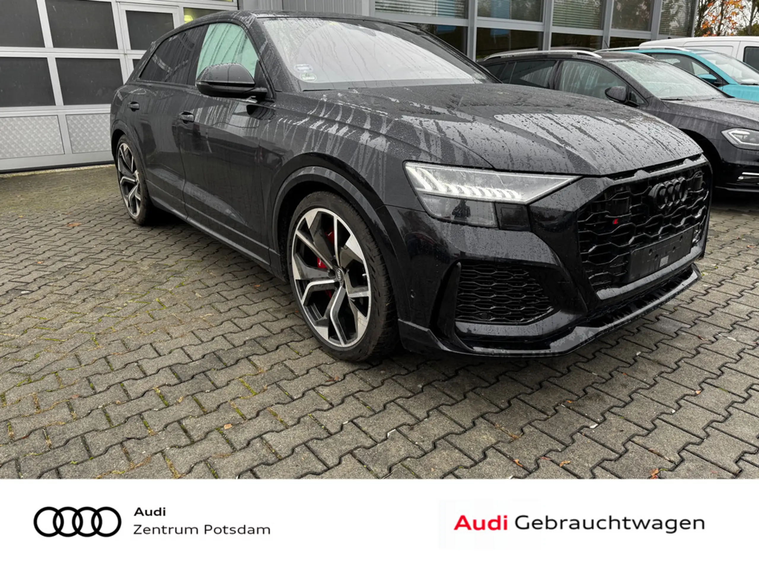 Audi - RS Q8