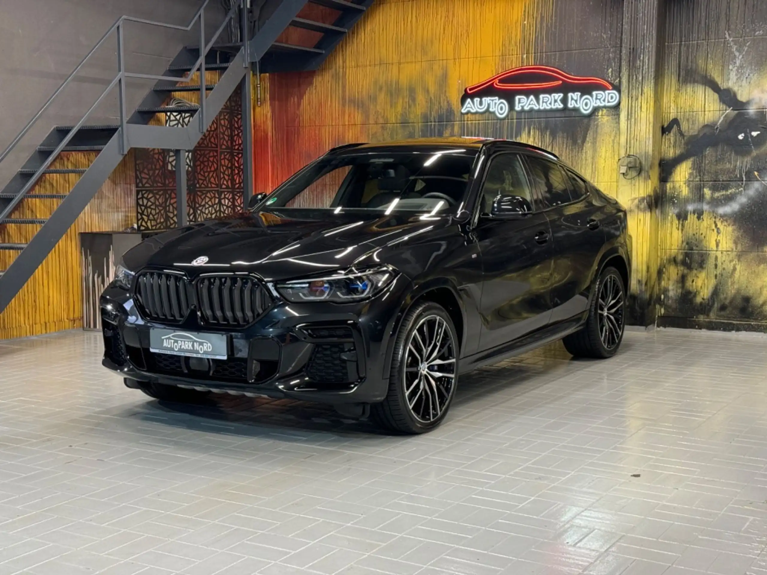 BMW - X6