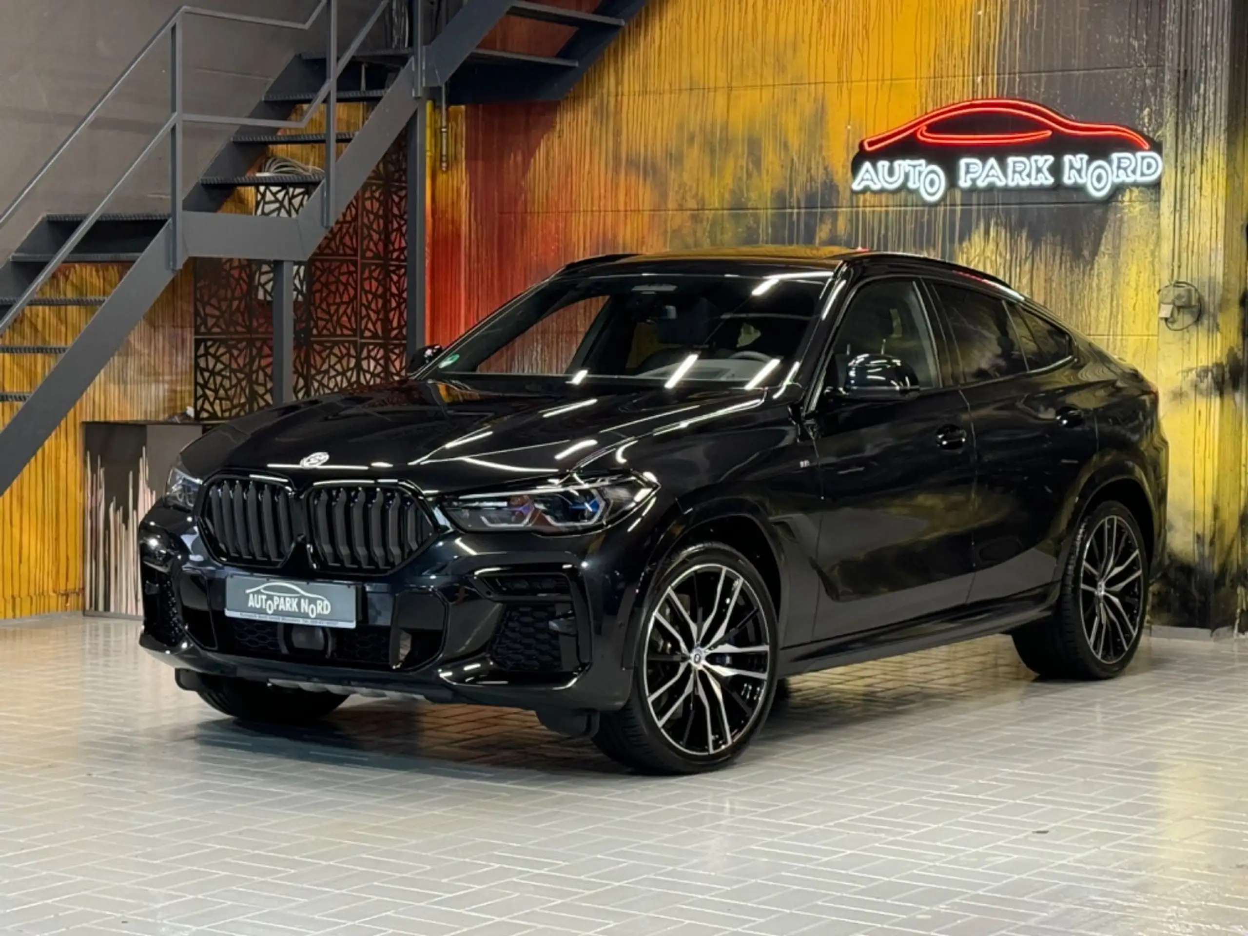 BMW - X6