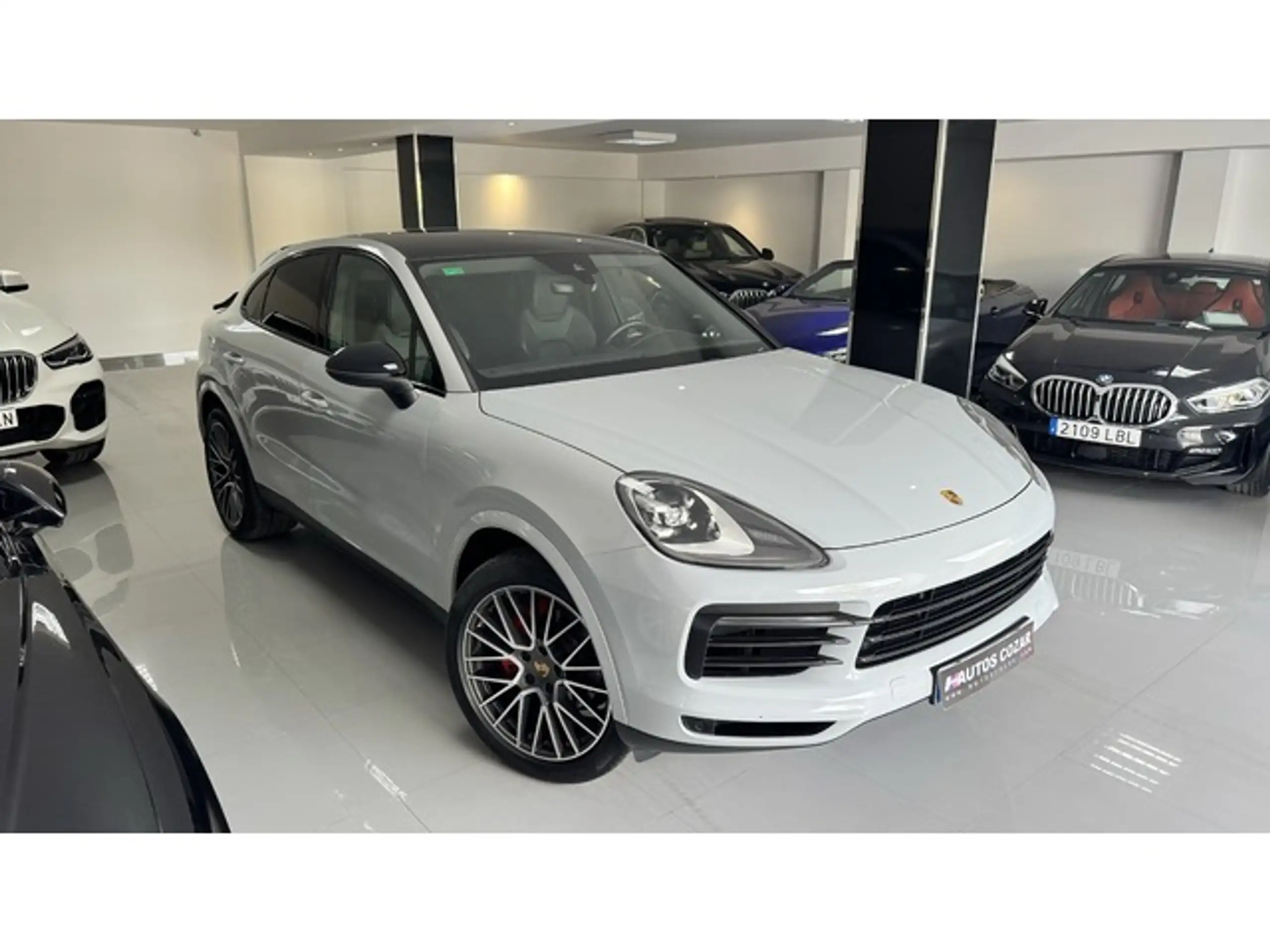 Porsche - Cayenne