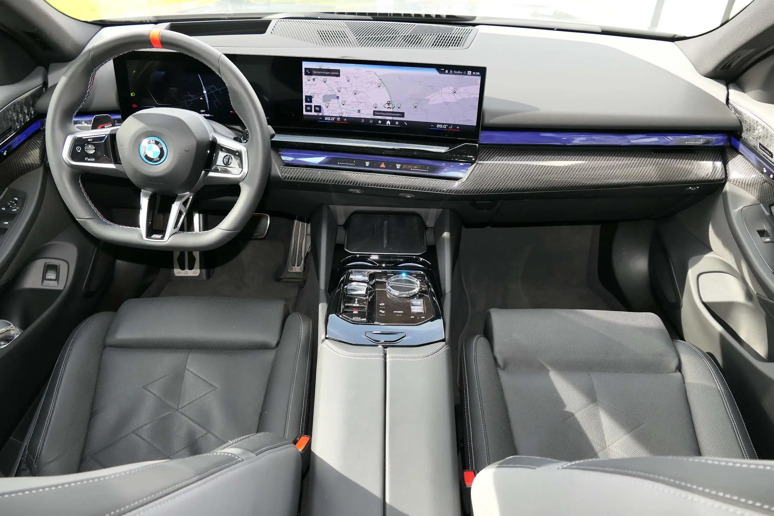 BMW - i5