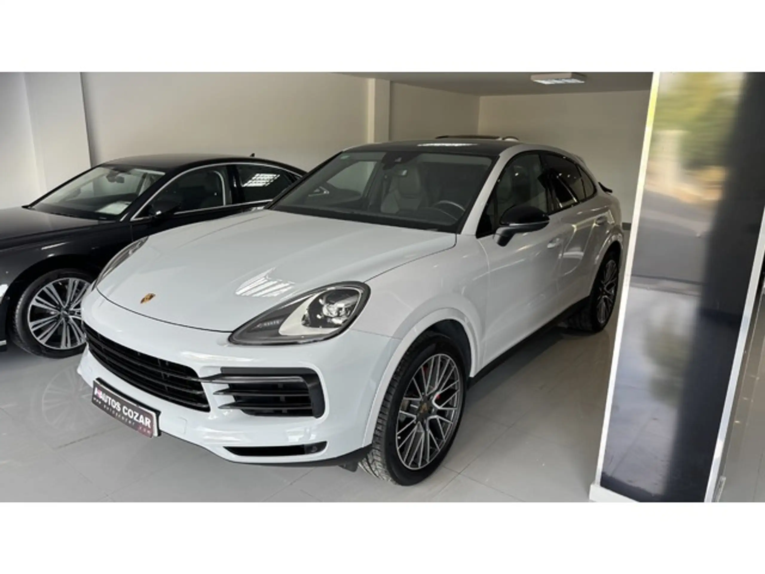 Porsche - Cayenne