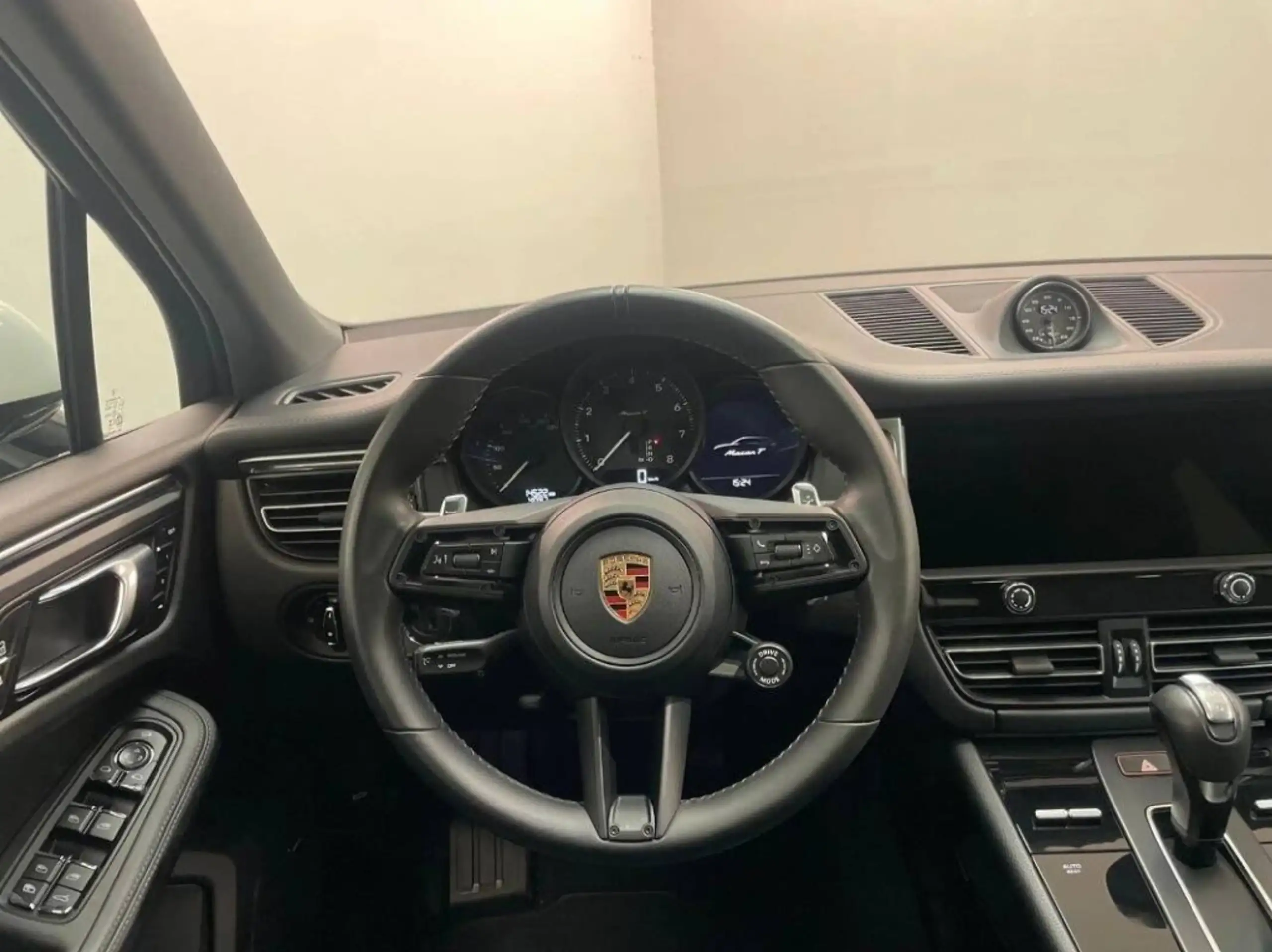 Porsche - Macan