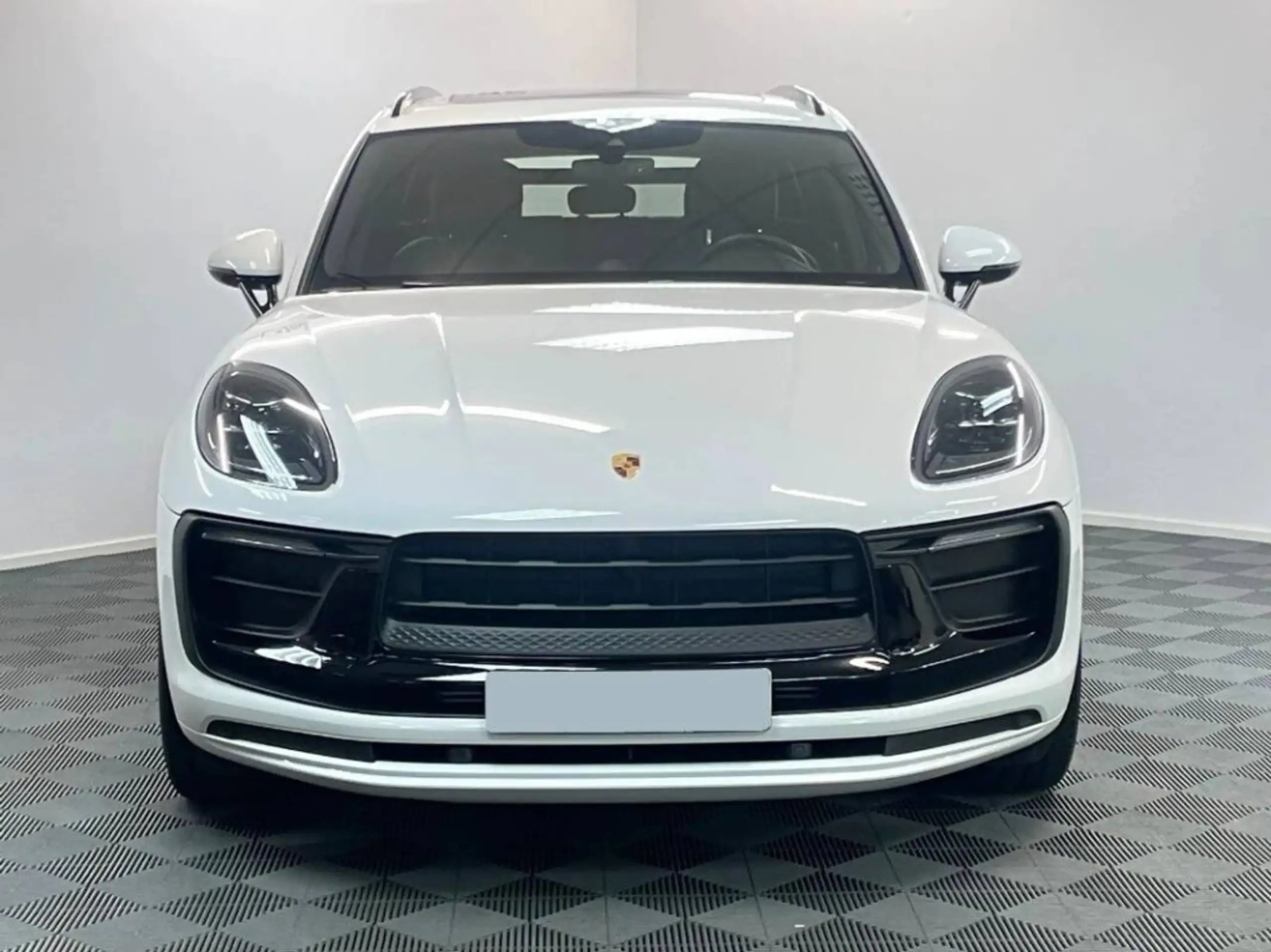 Porsche - Macan