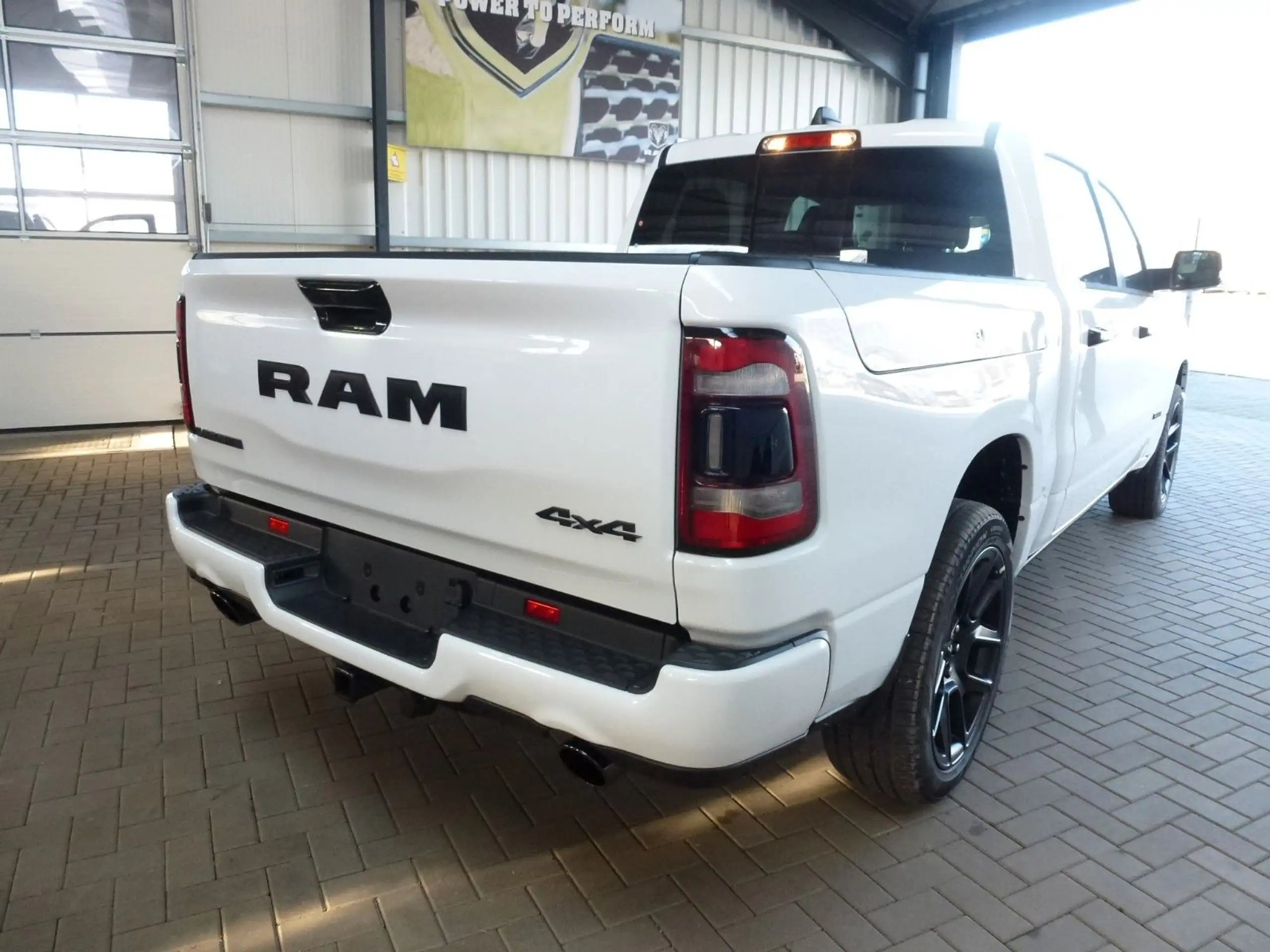 Dodge - RAM