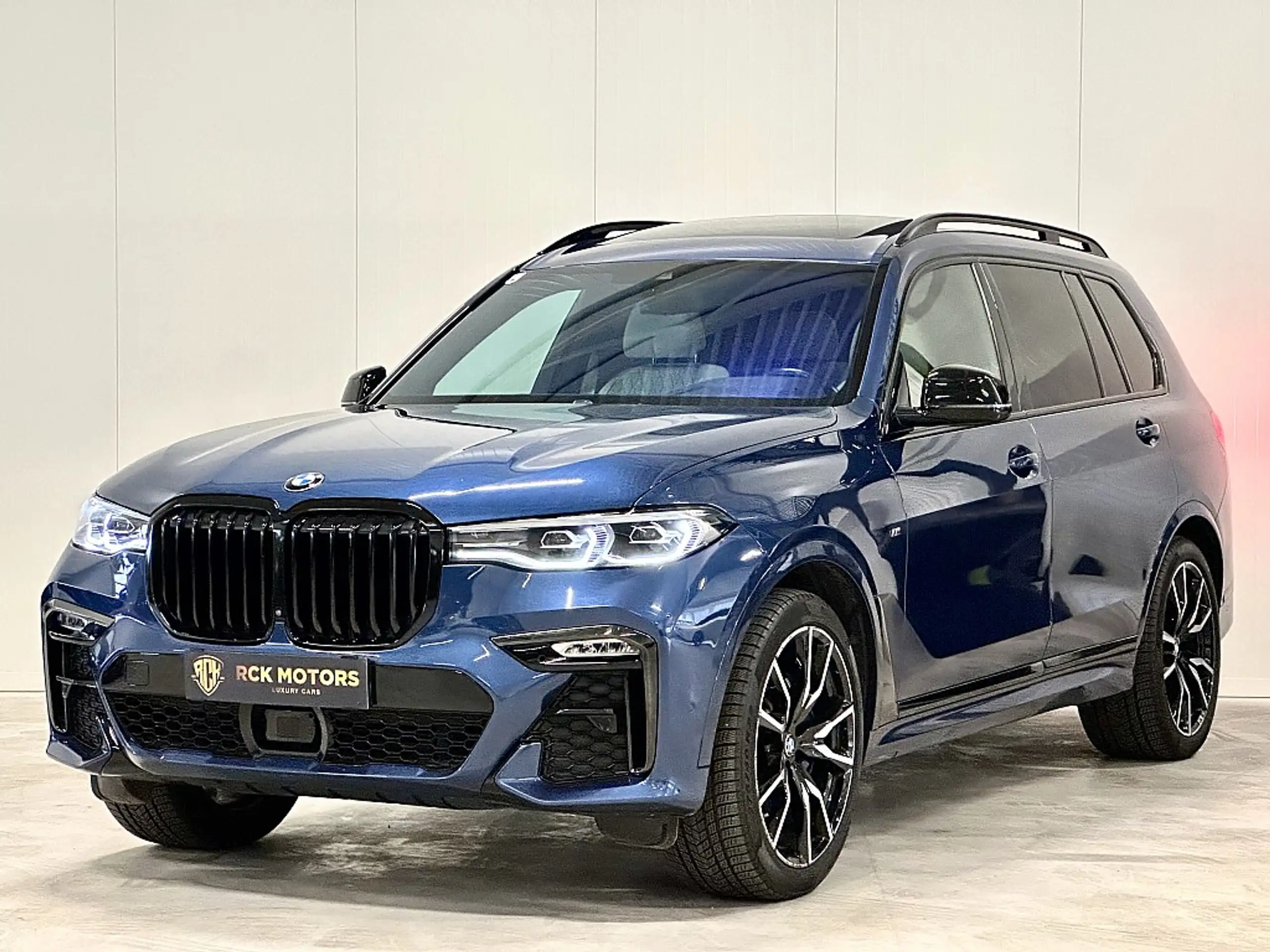 BMW - X7