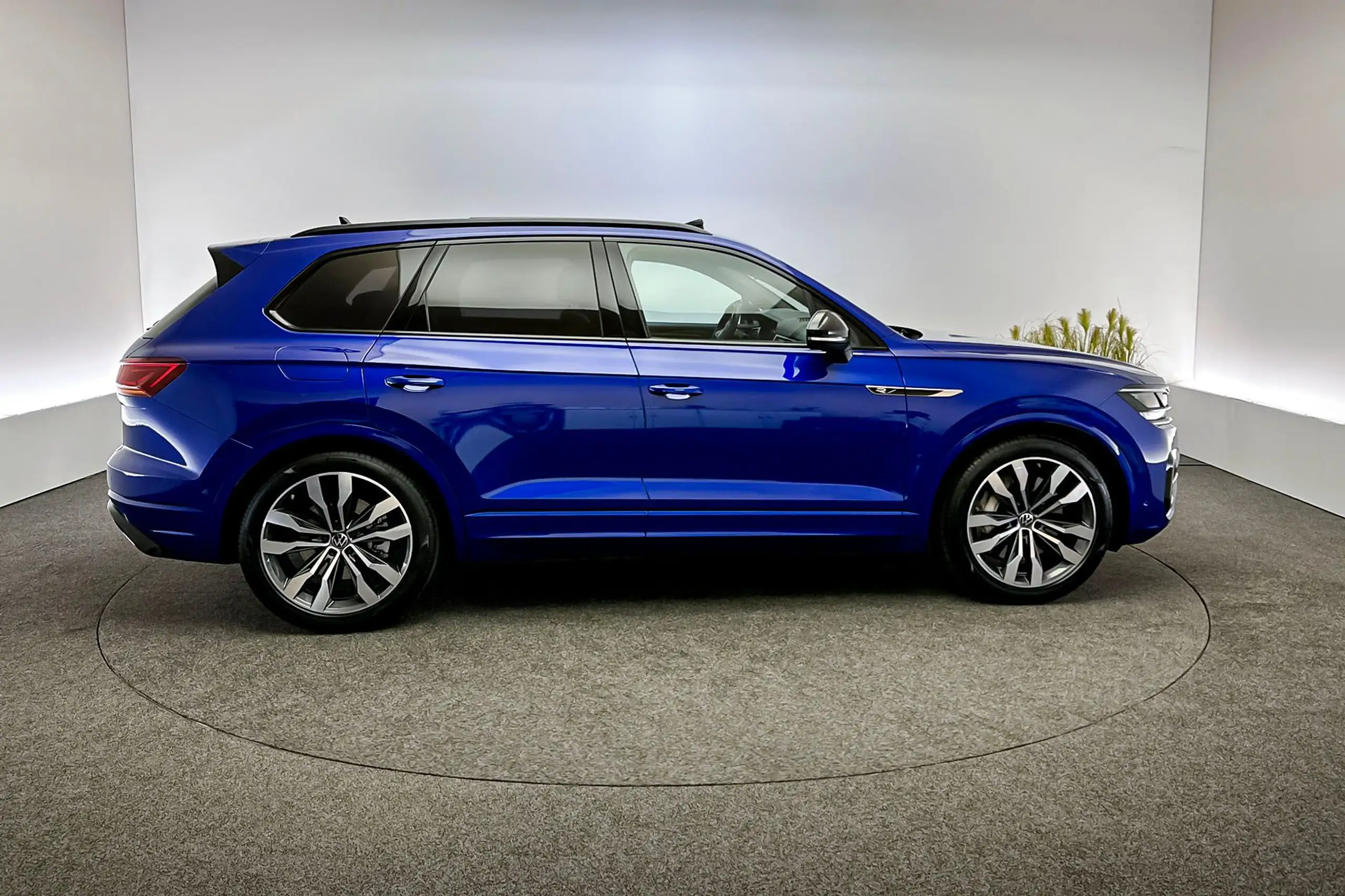 Volkswagen - Touareg