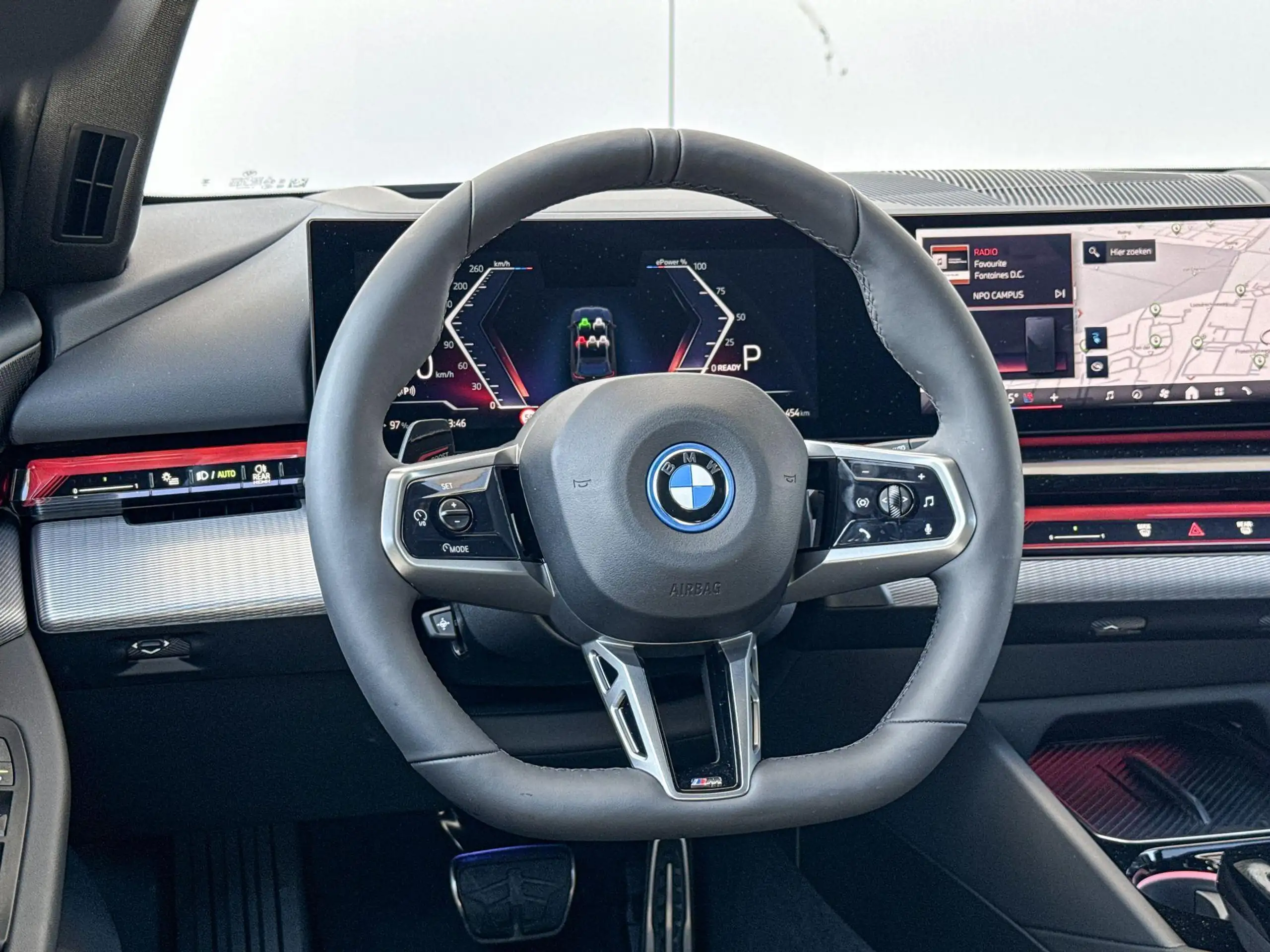 BMW - i5