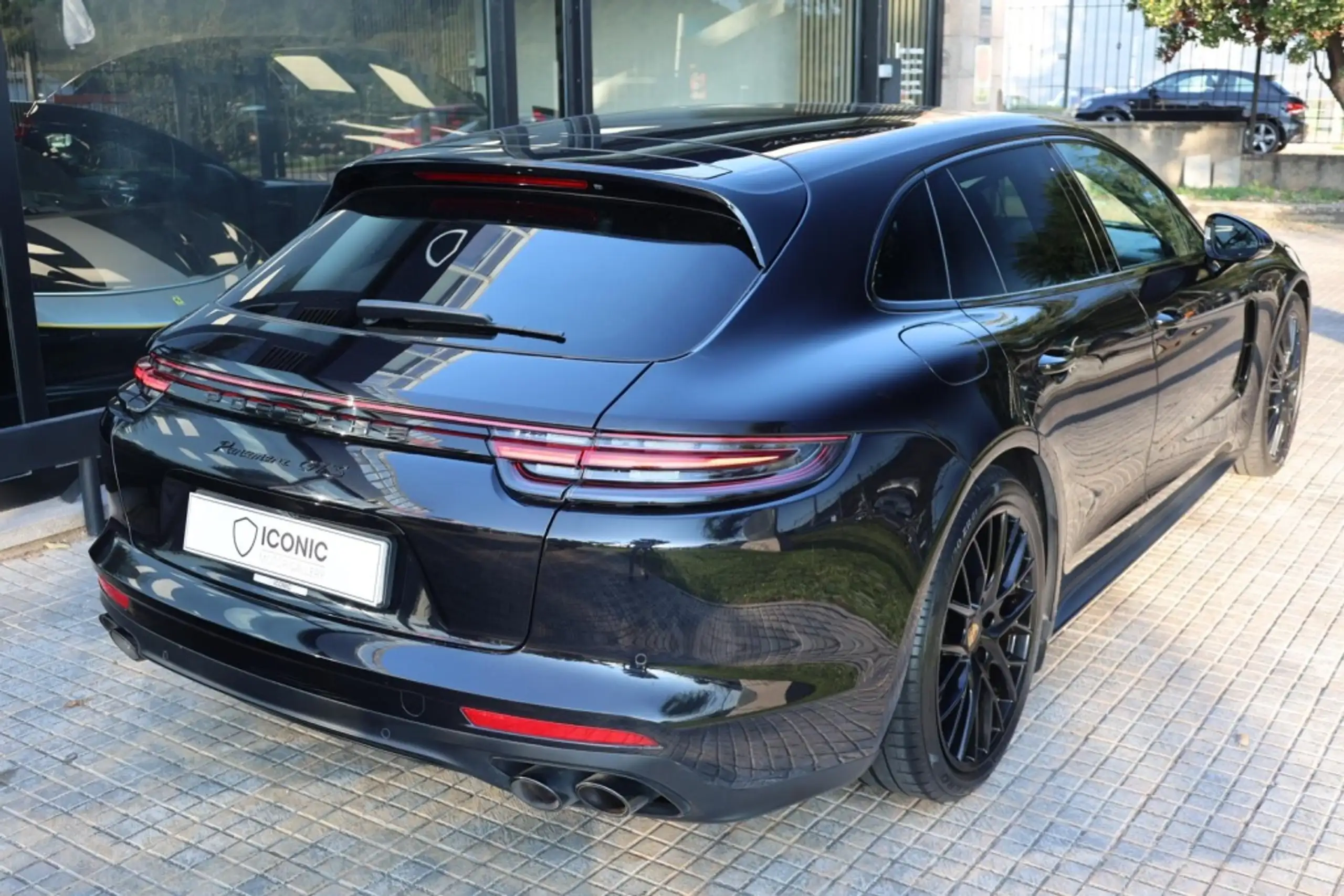 Porsche - Panamera