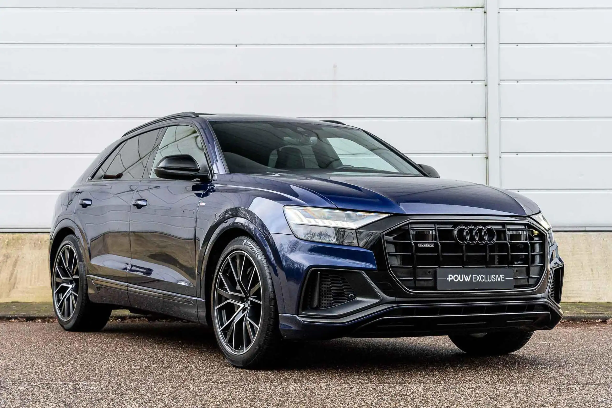 Audi - Q8