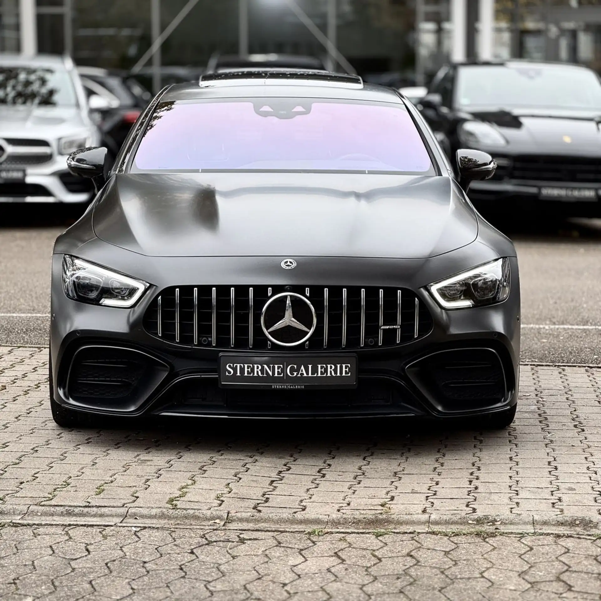 Mercedes-Benz - AMG GT