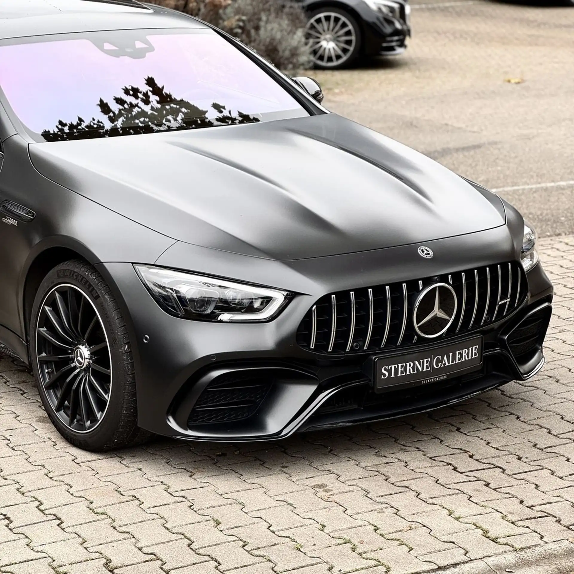 Mercedes-Benz - AMG GT