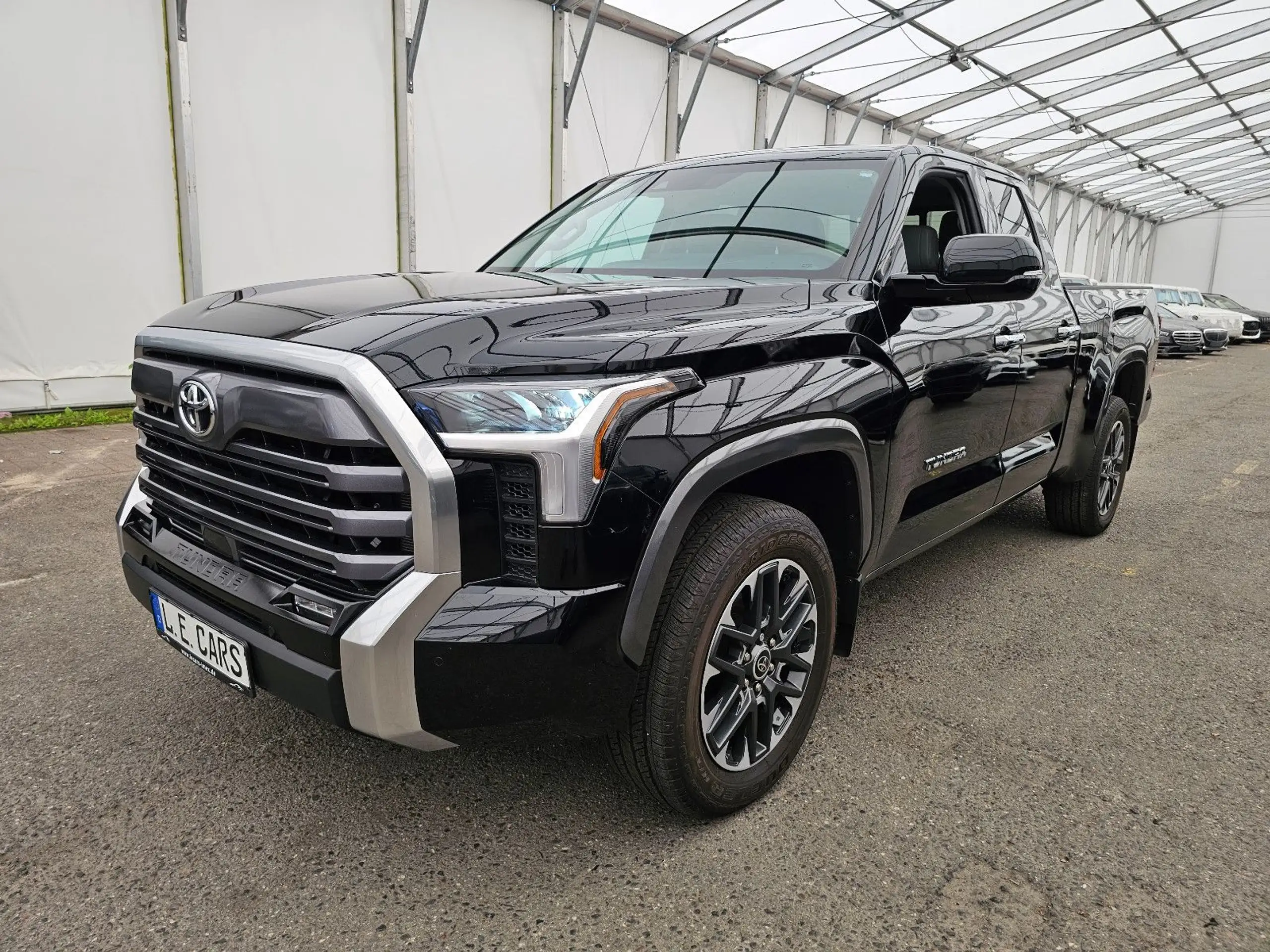 Toyota Tundra 2016