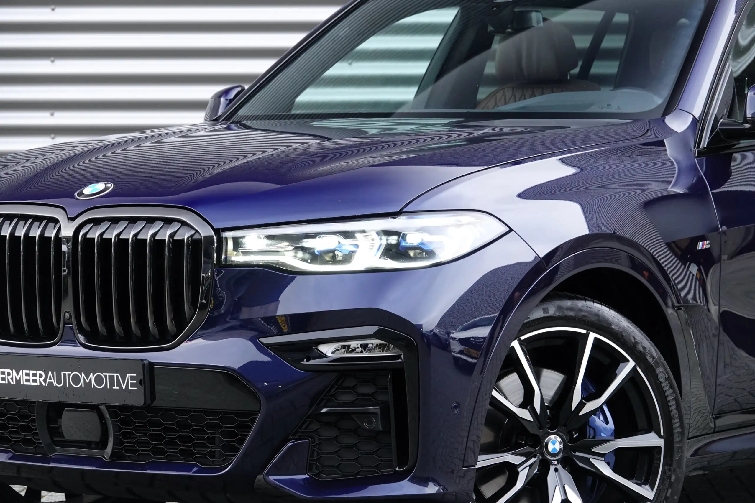 BMW - X7