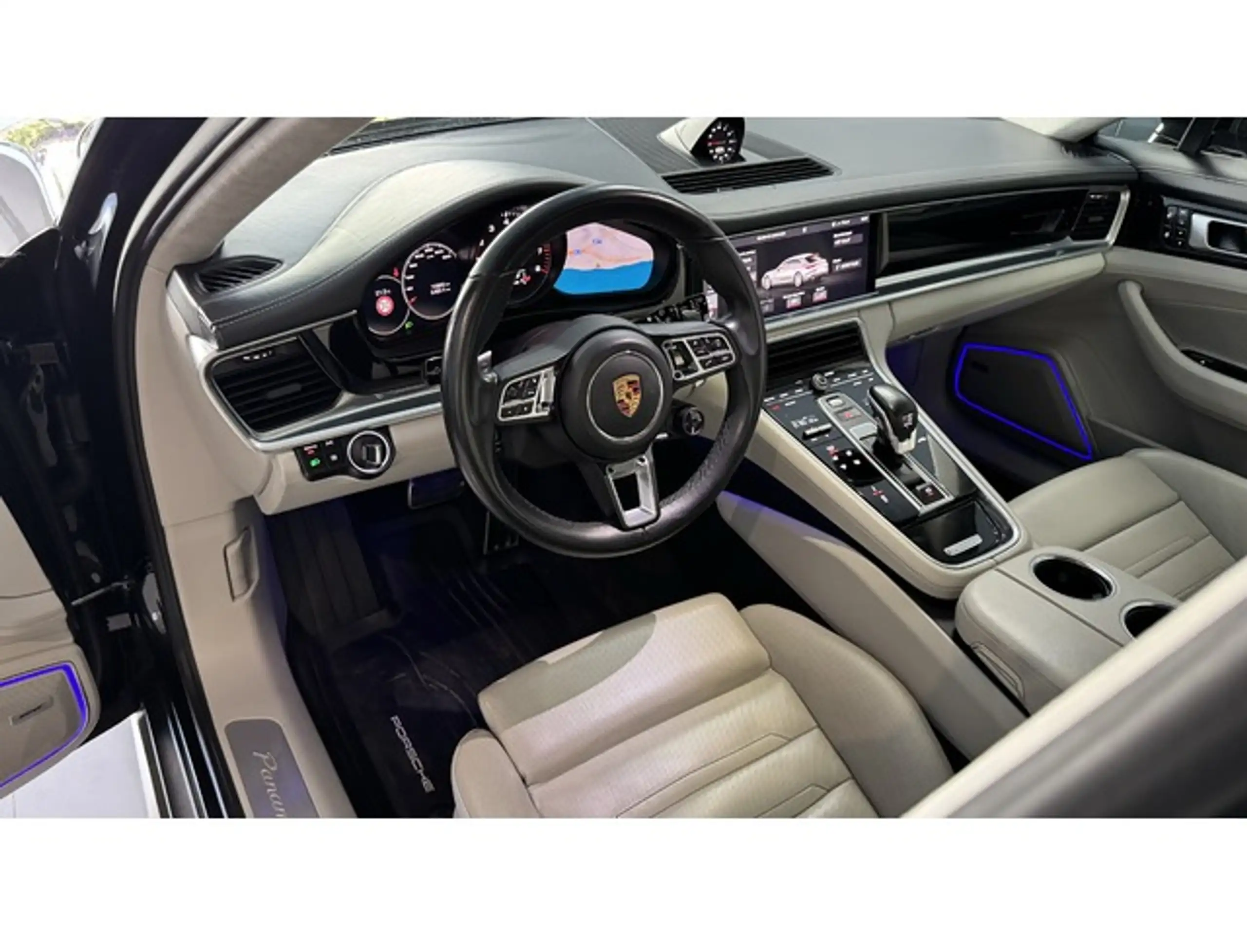 Porsche - Panamera