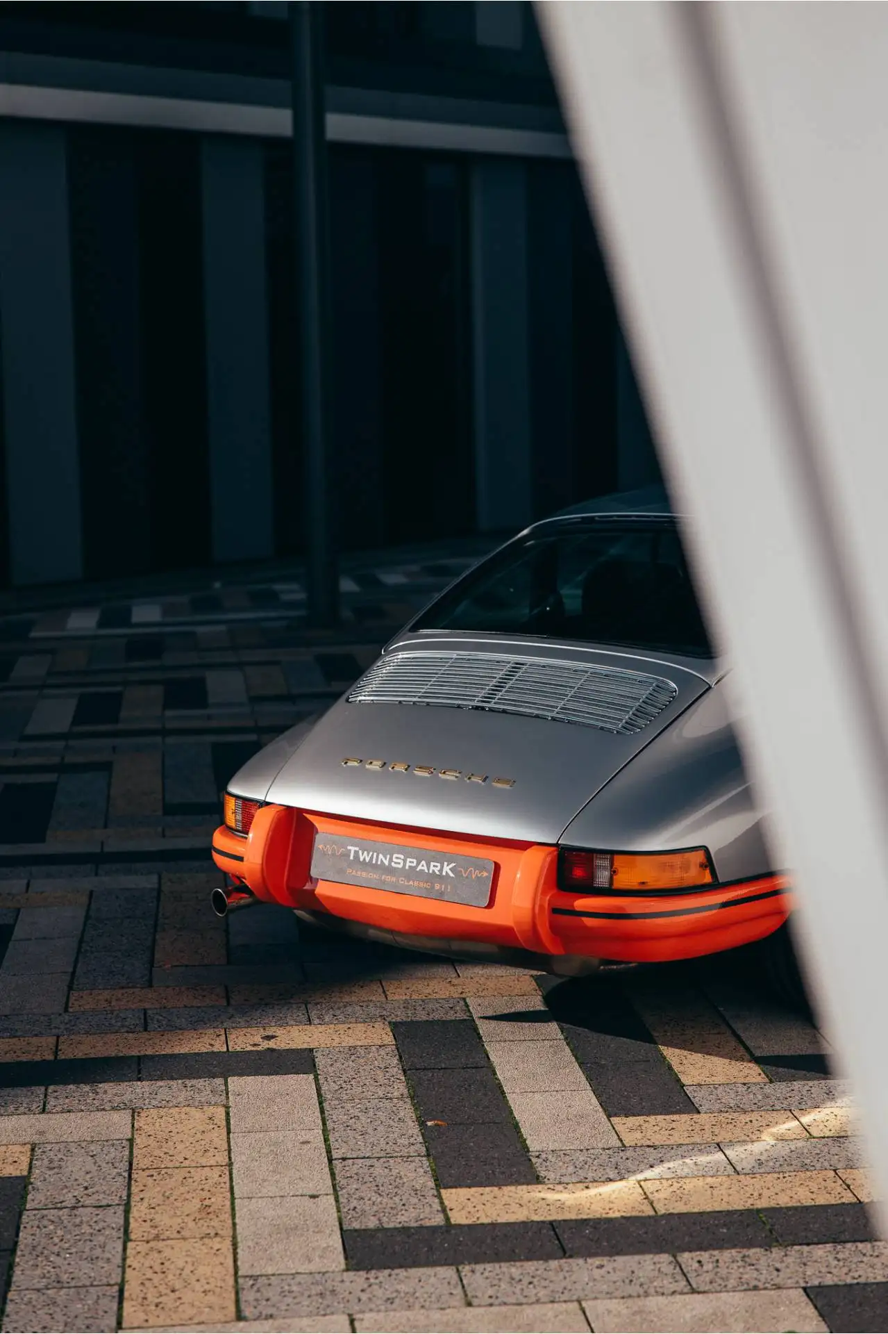 Porsche - 911