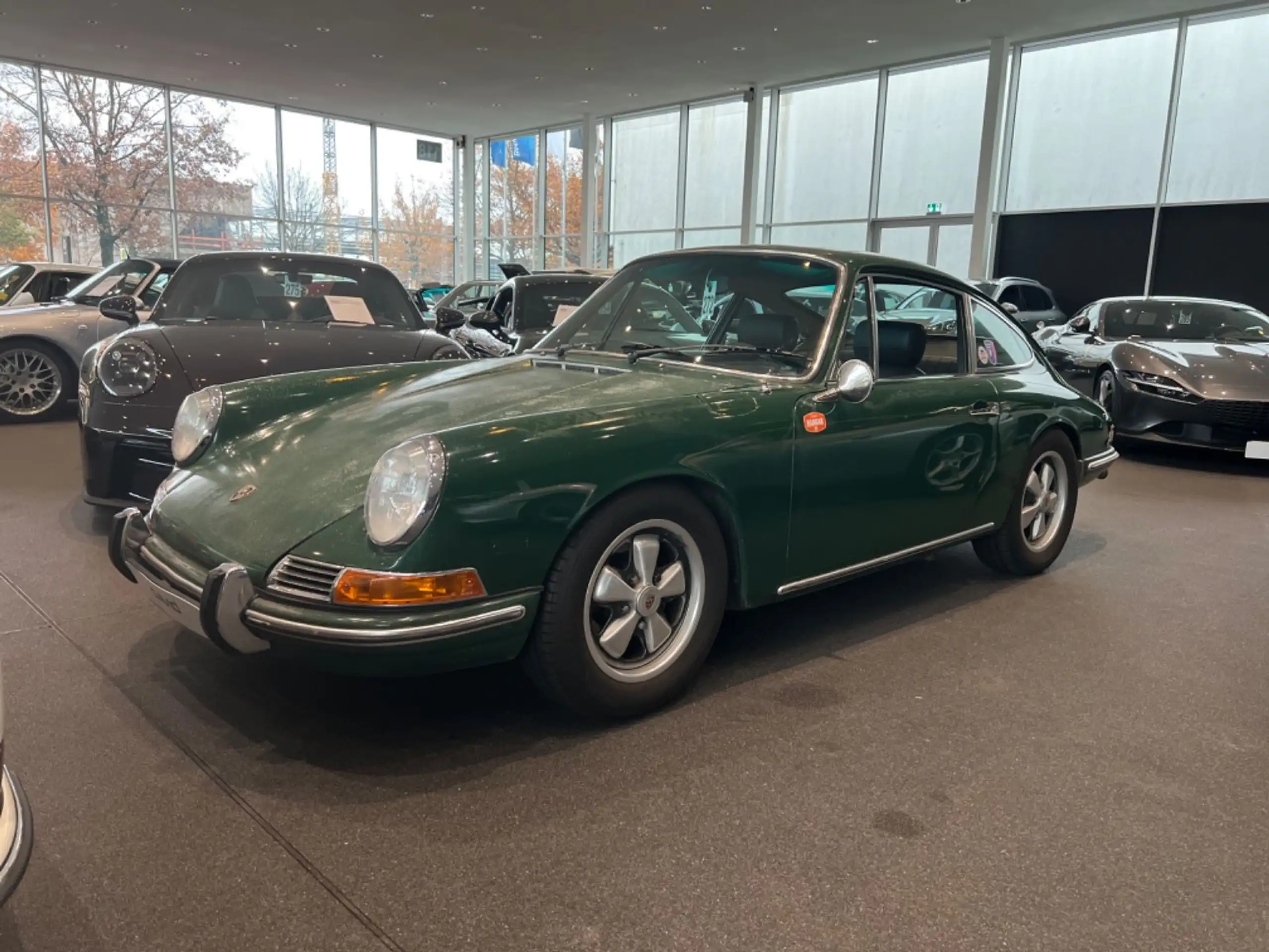 Porsche - 912