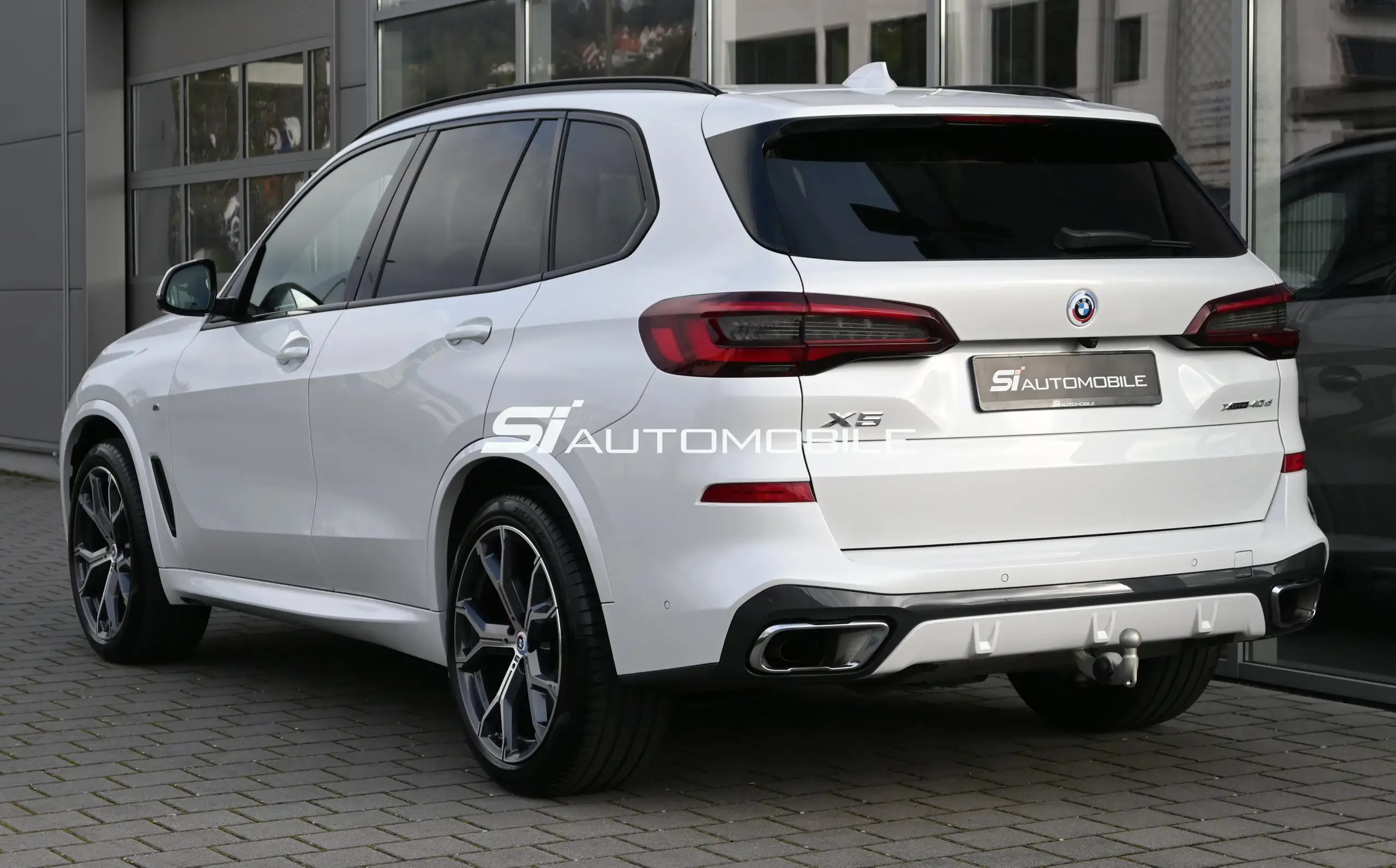 BMW - X5