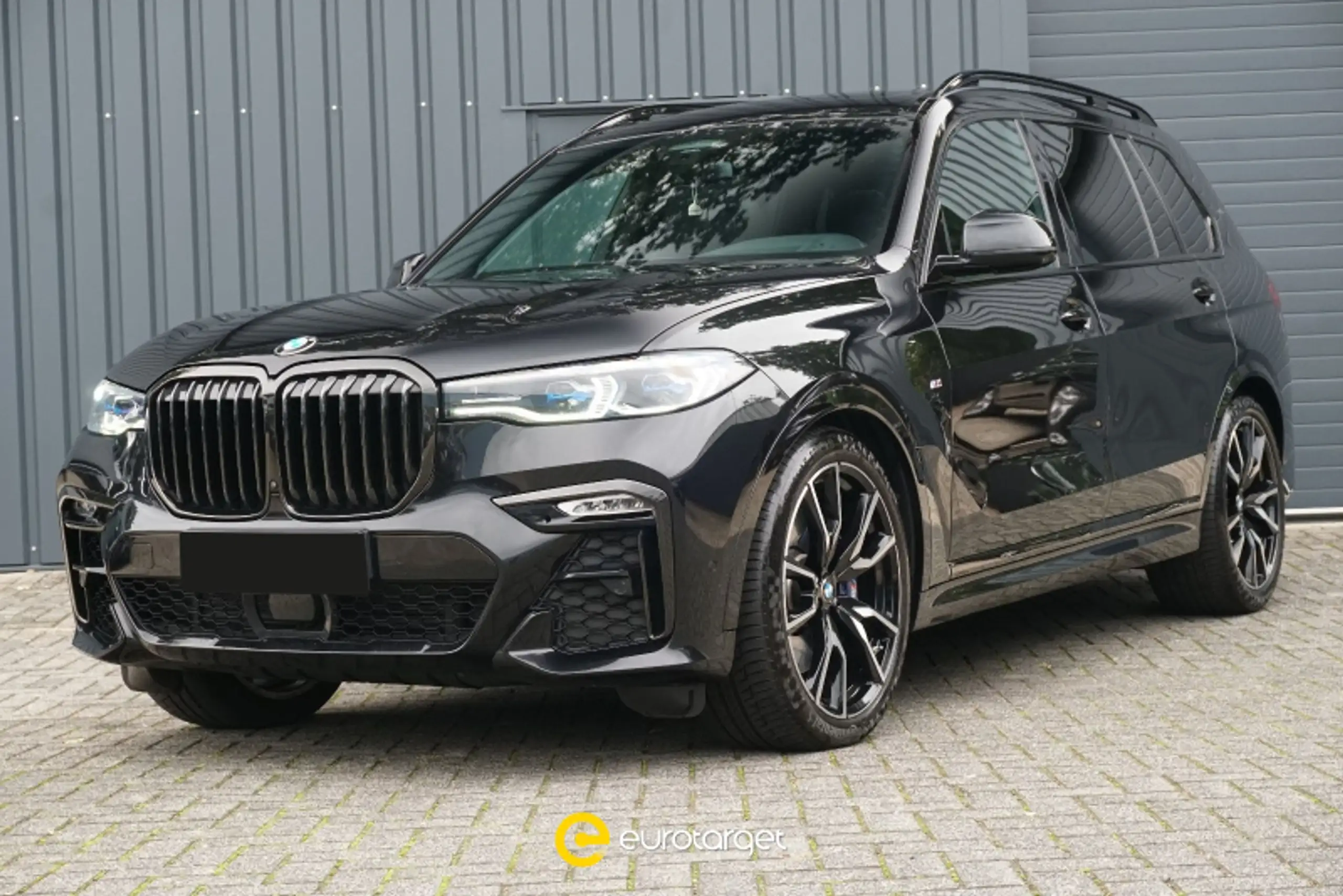 BMW - X7