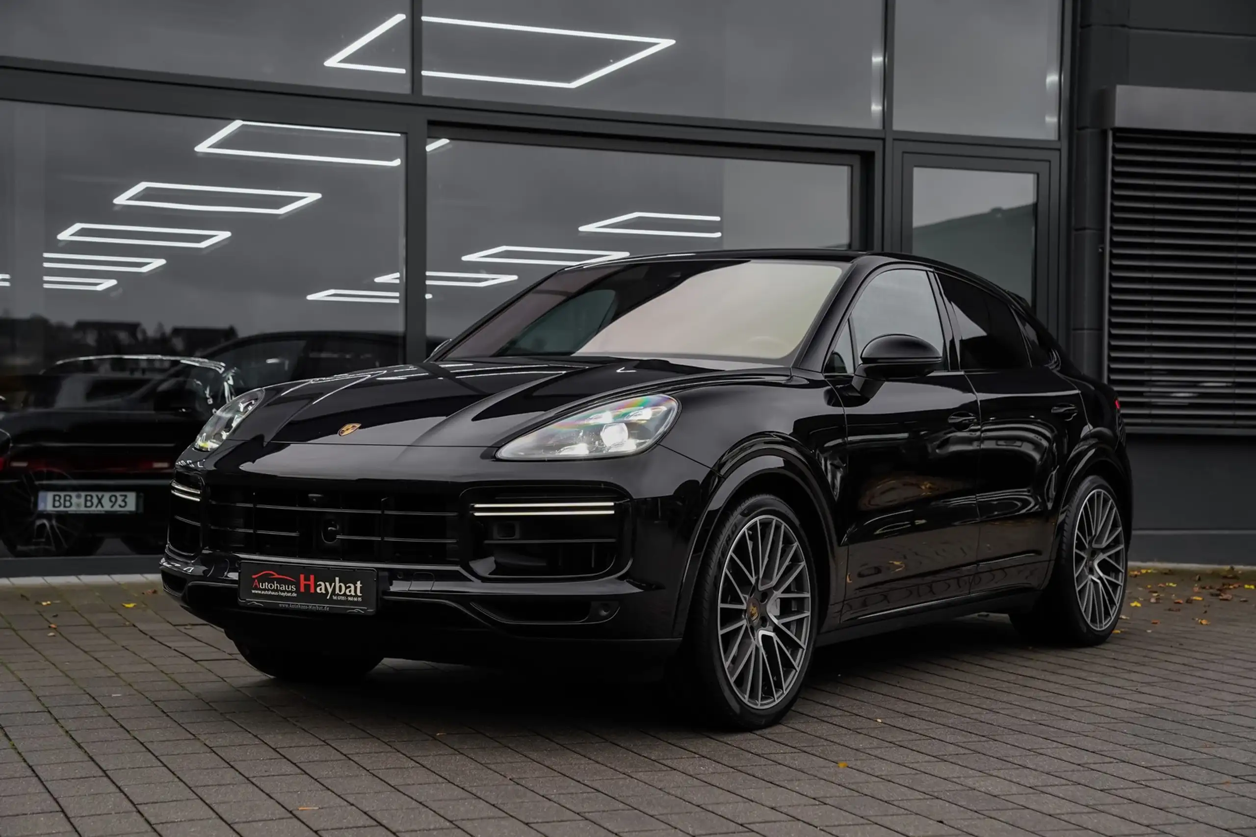 Porsche - Cayenne