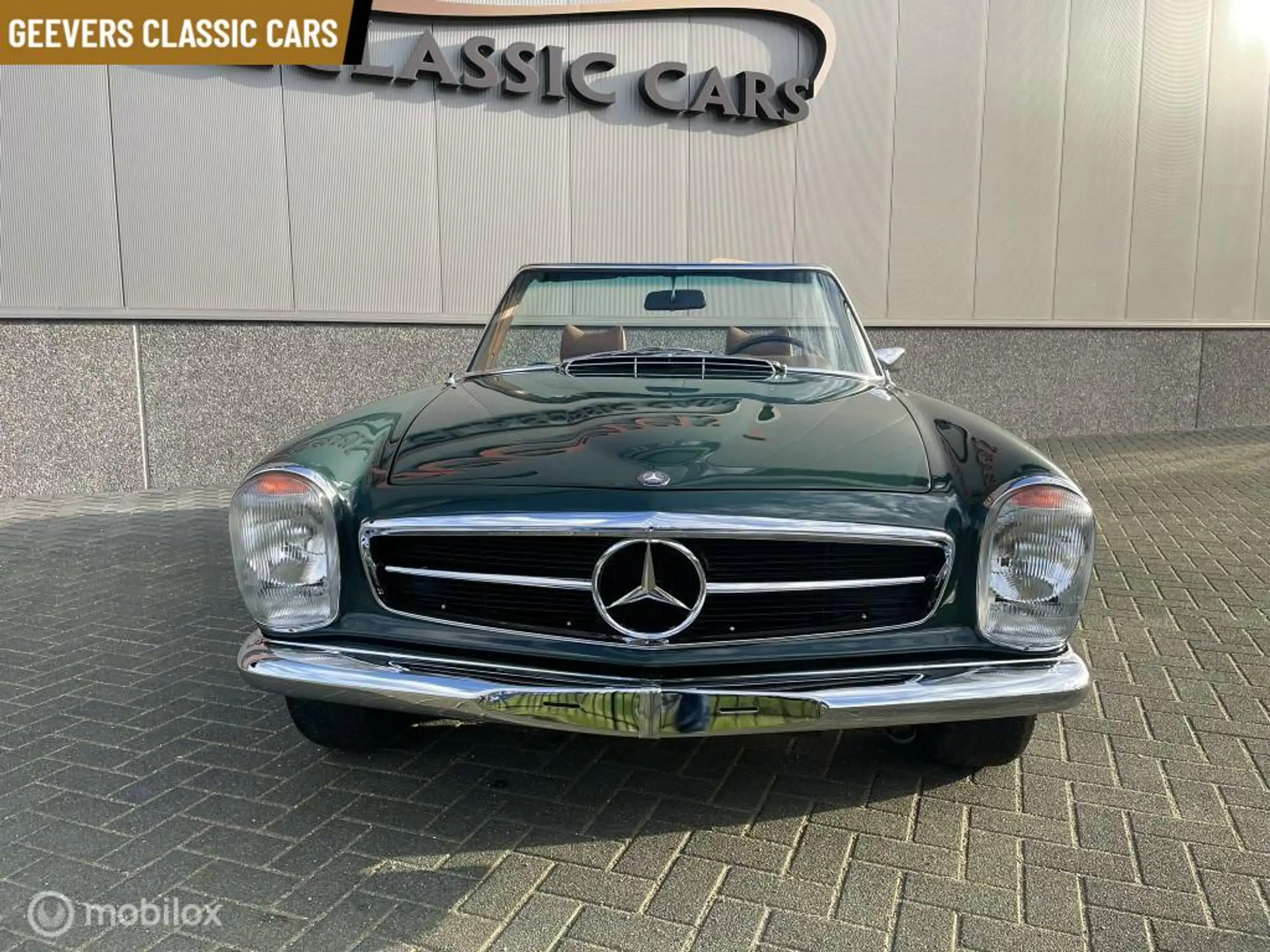 Mercedes-Benz - SL 280