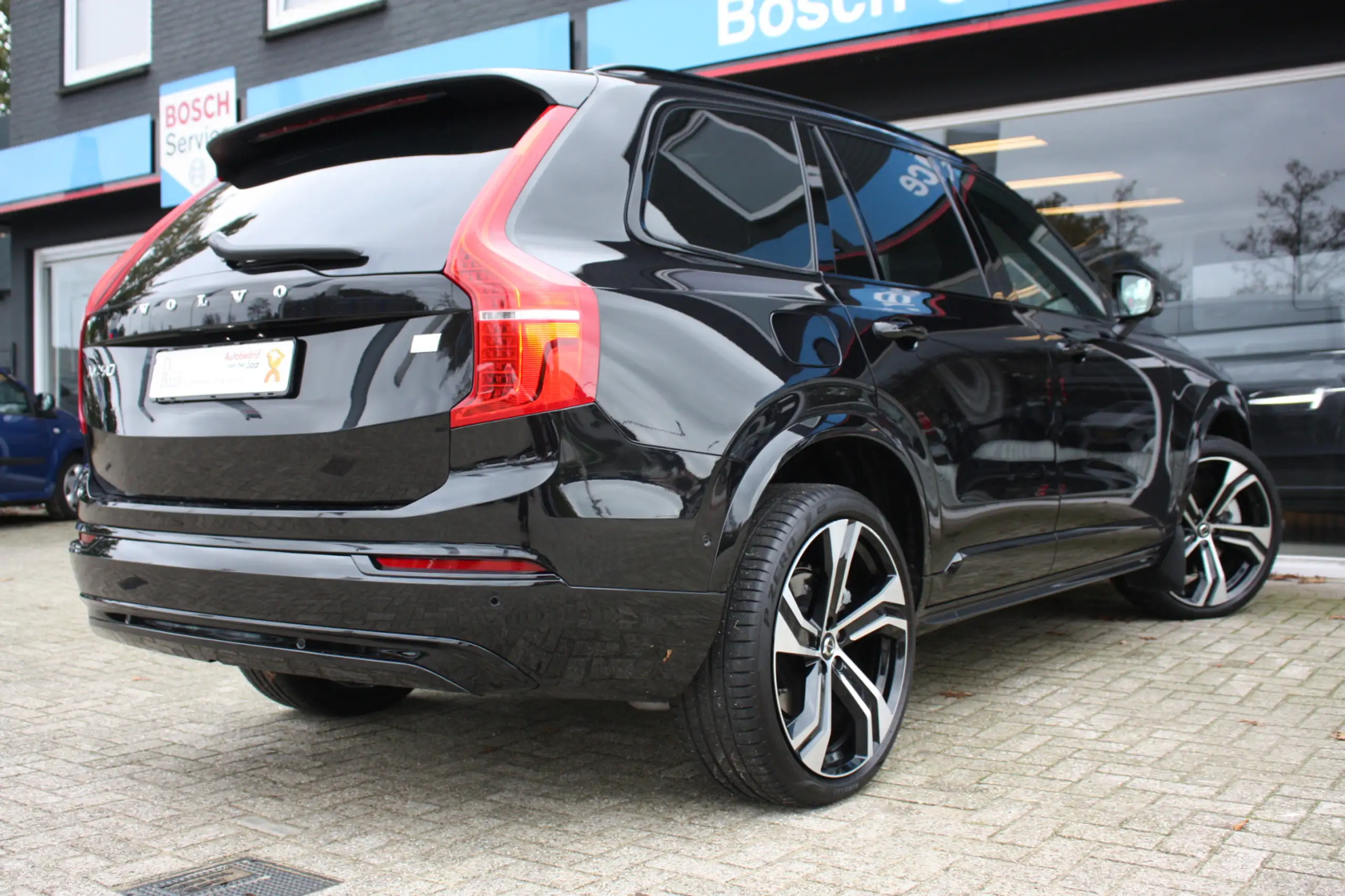 Volvo - XC90