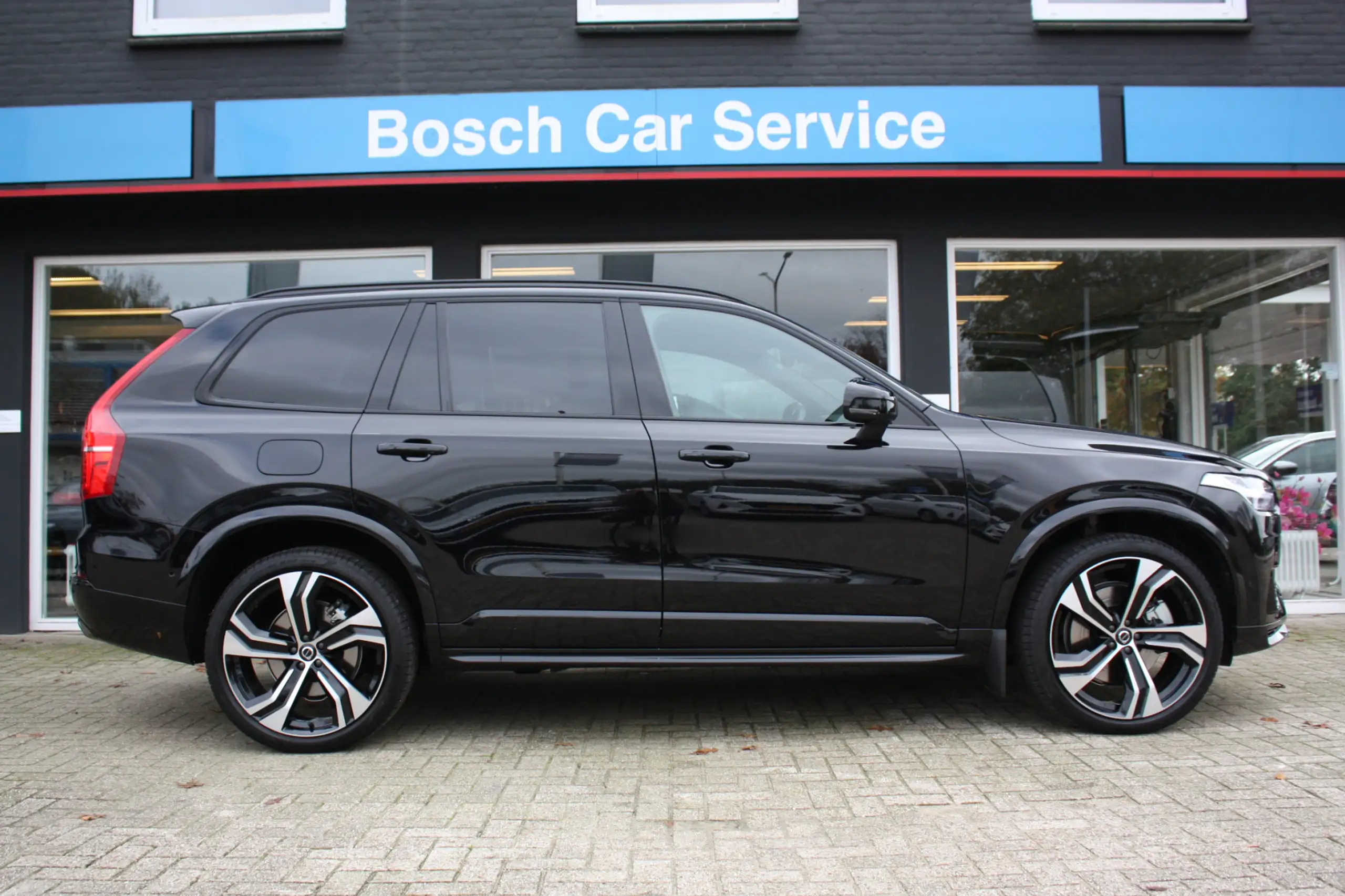 Volvo - XC90