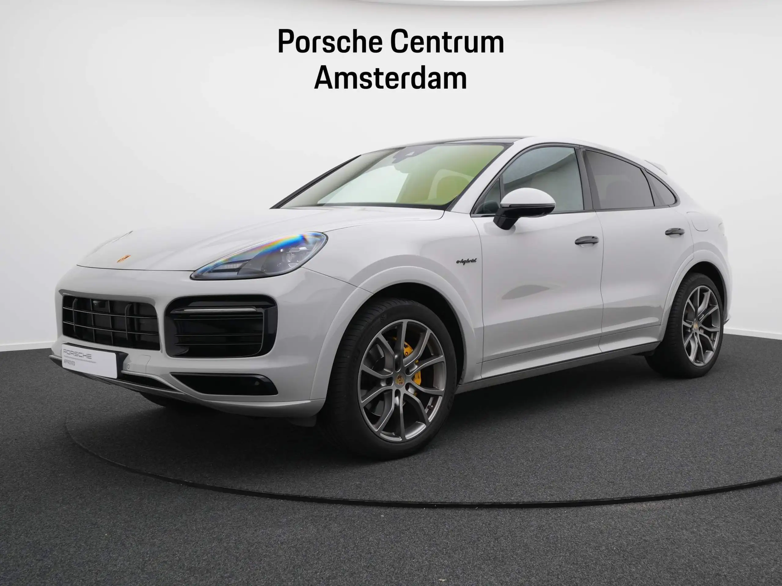 Porsche Cayenne 2021