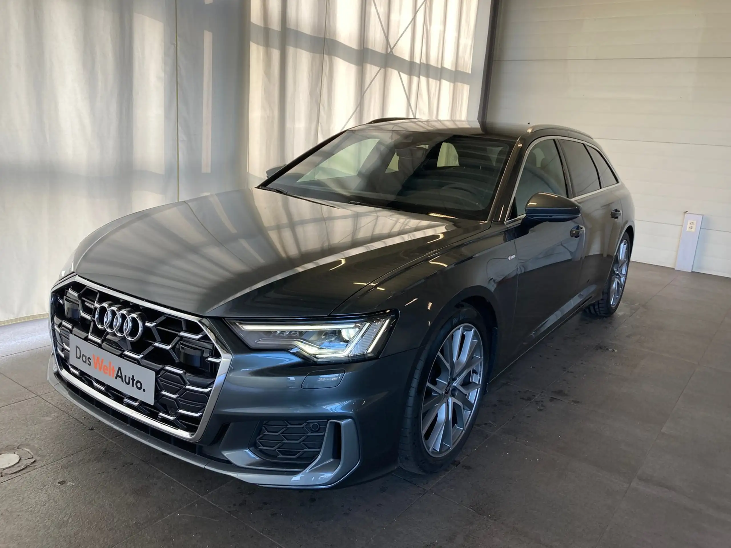 Audi - A6