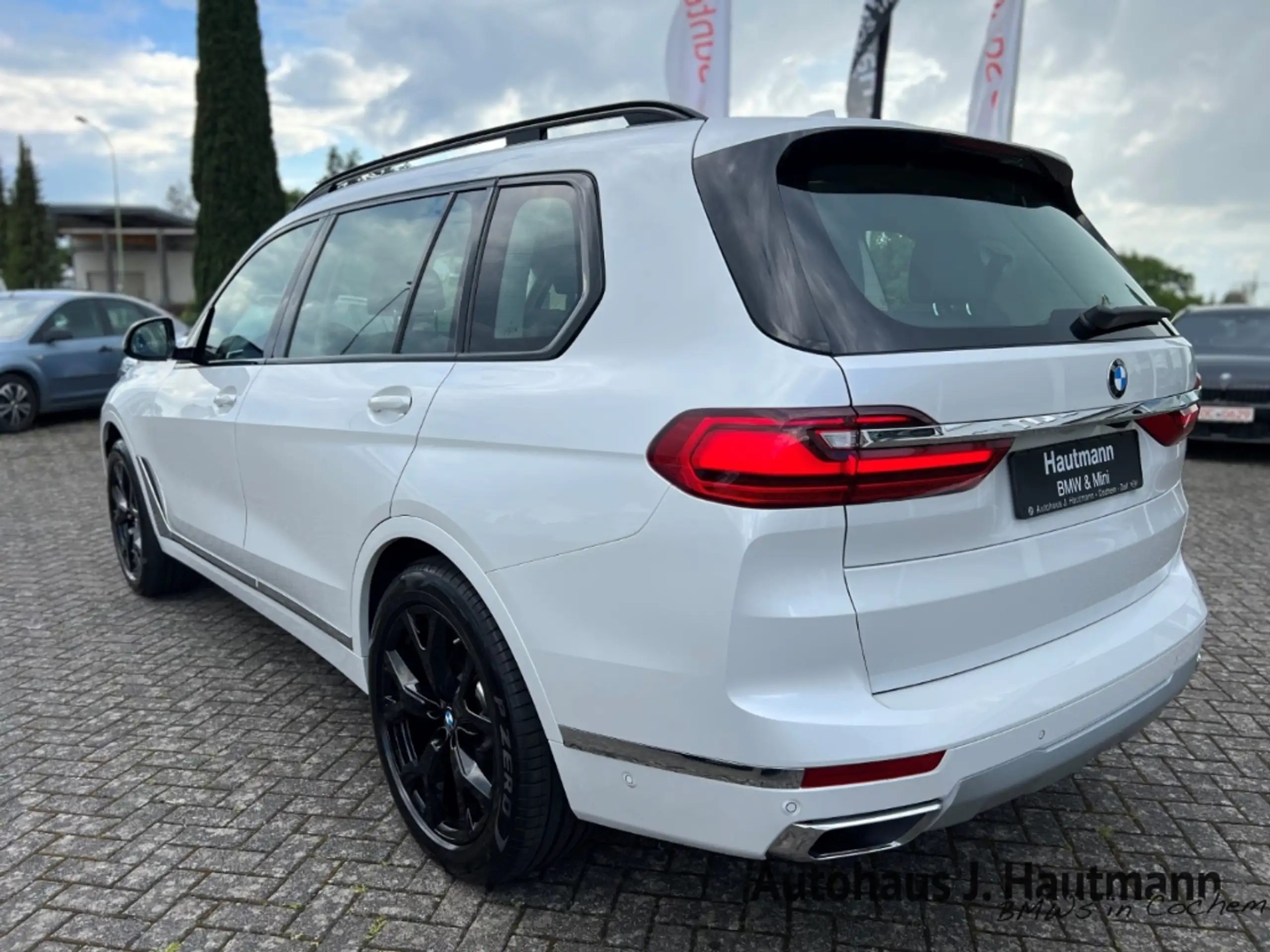 BMW - X7