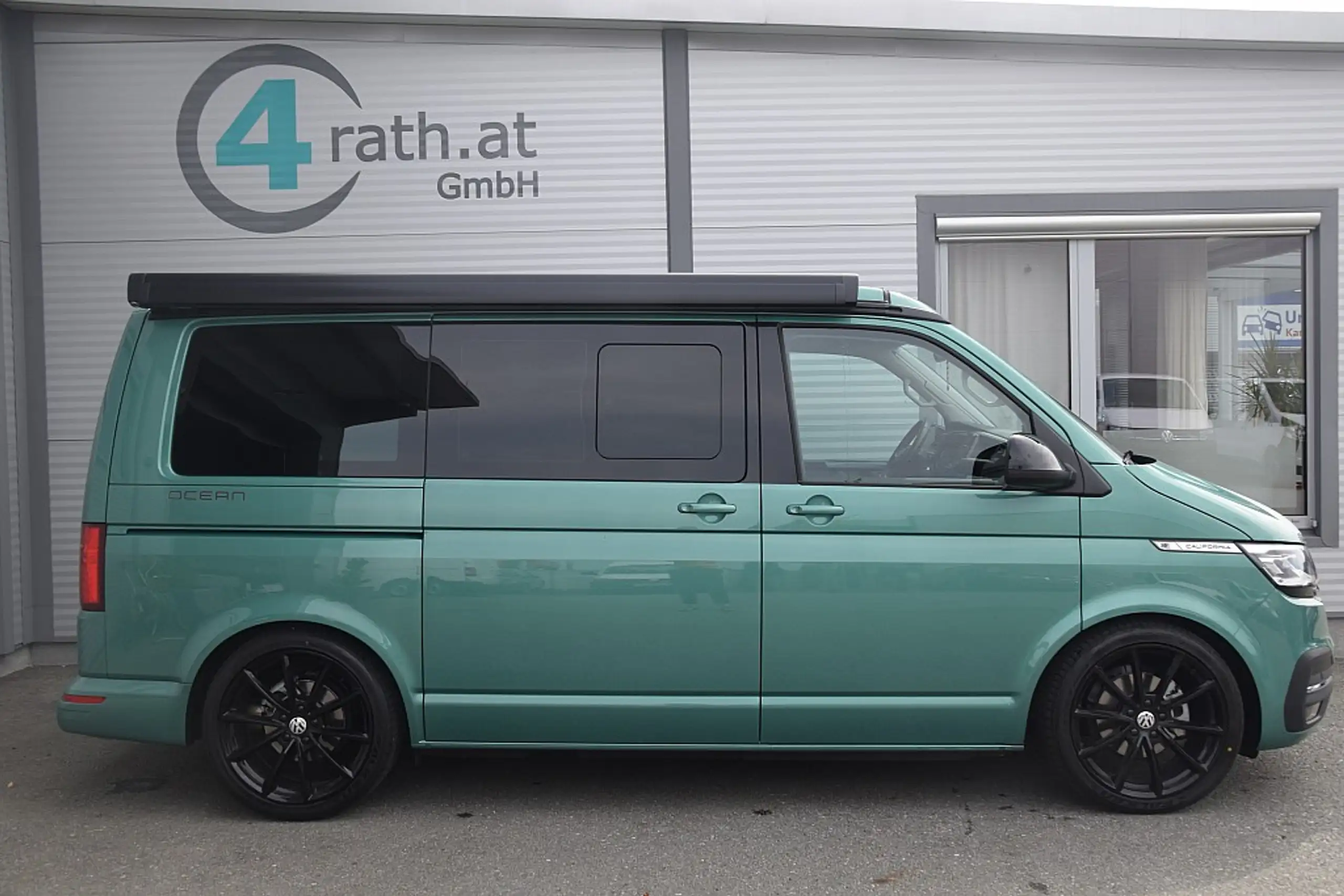 Volkswagen - T6.1 California