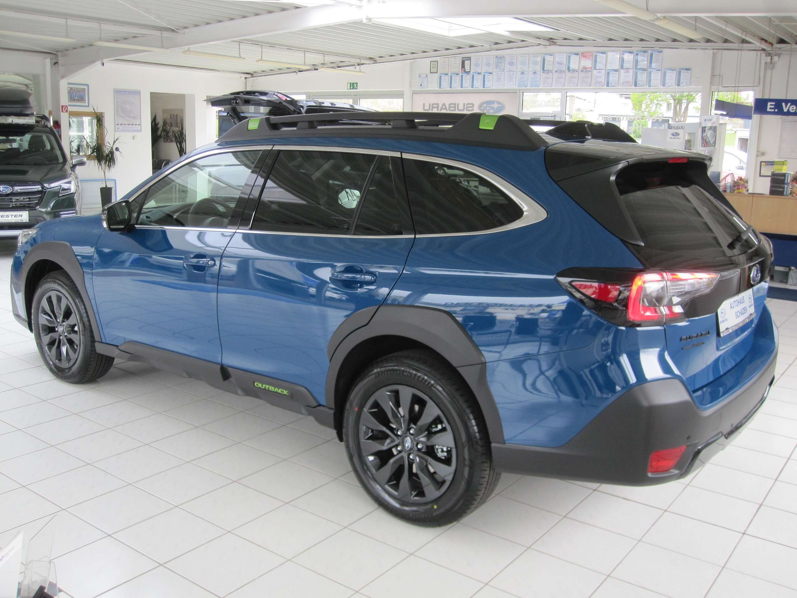 Subaru - OUTBACK