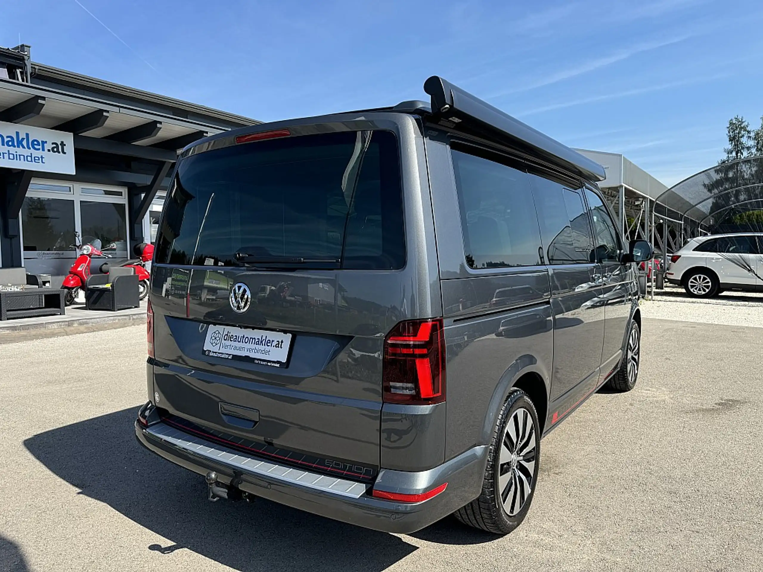 Volkswagen - T6 California