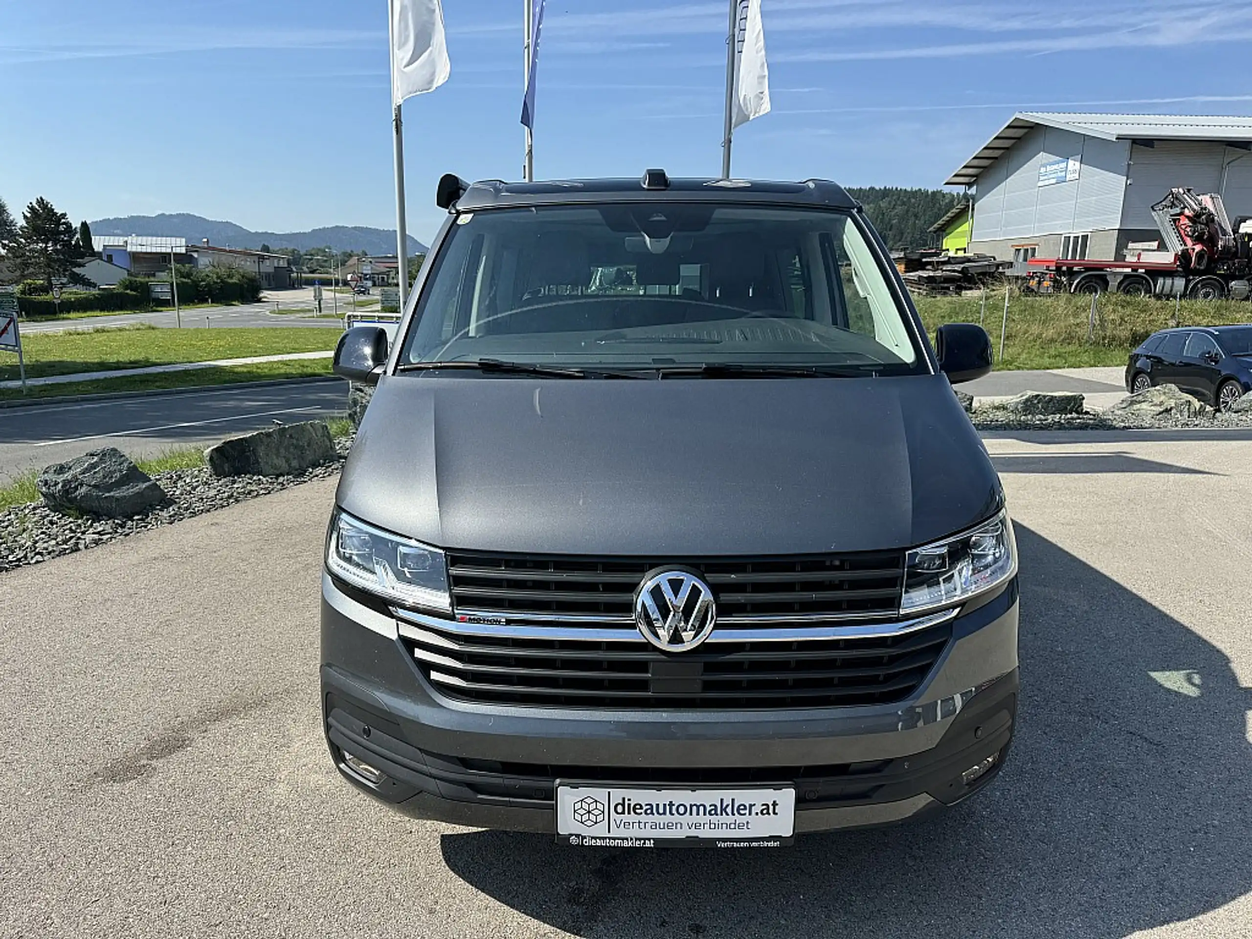 Volkswagen - T6 California