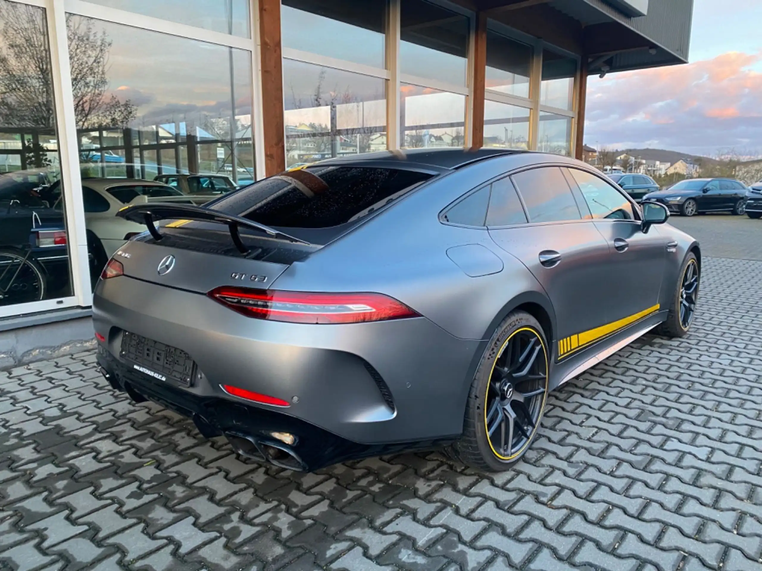 Mercedes-Benz - AMG GT