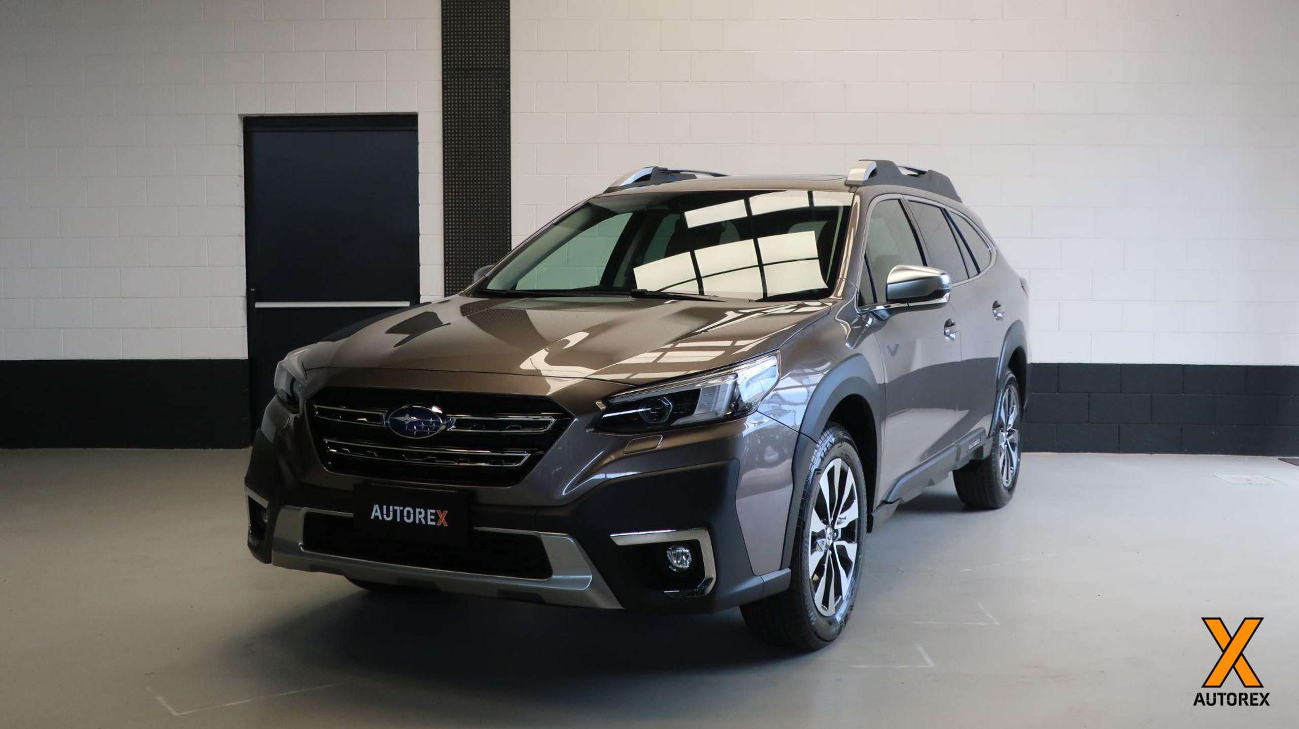 Subaru OUTBACK 2023