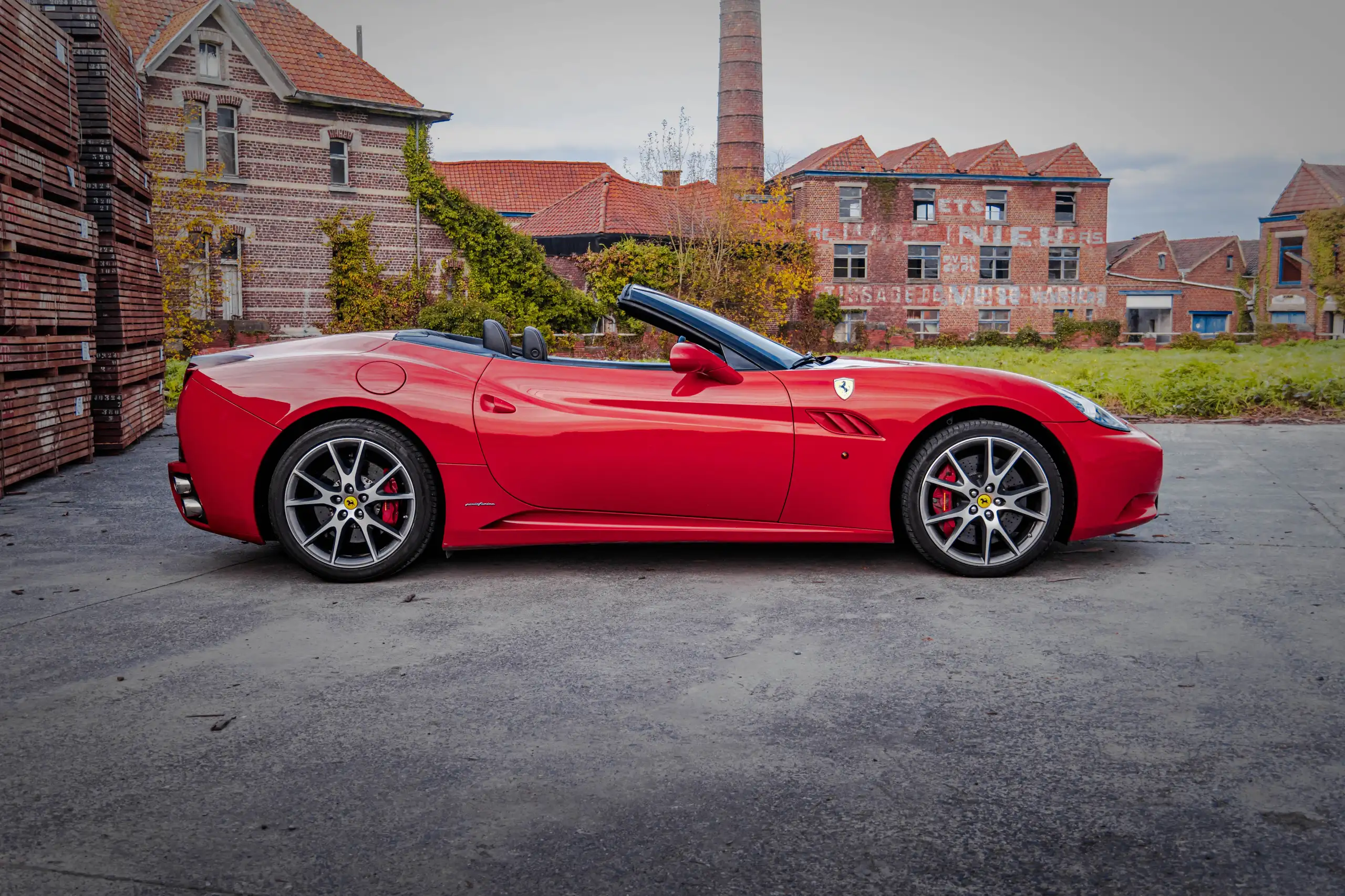 Ferrari - California