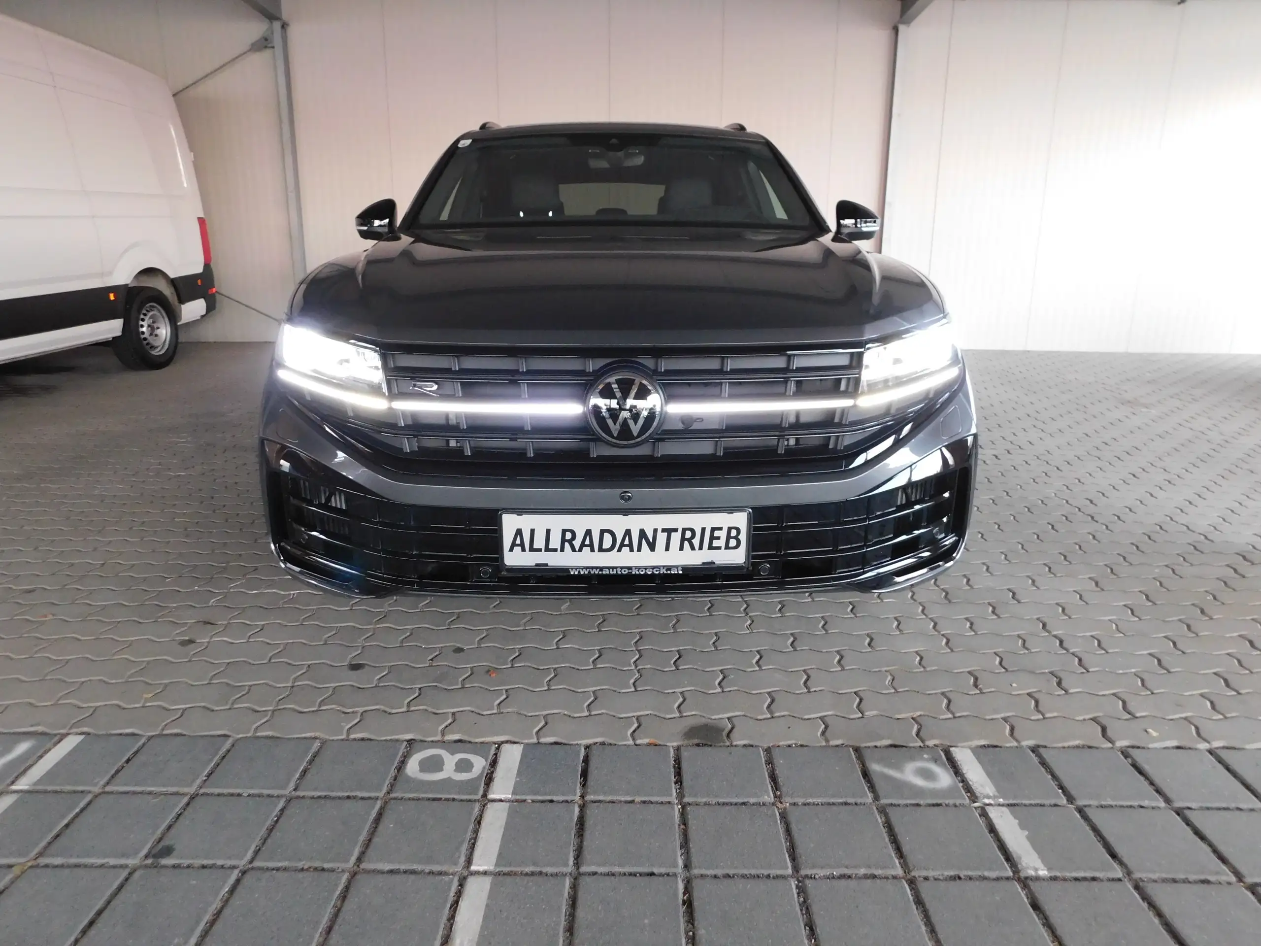 Volkswagen - Touareg