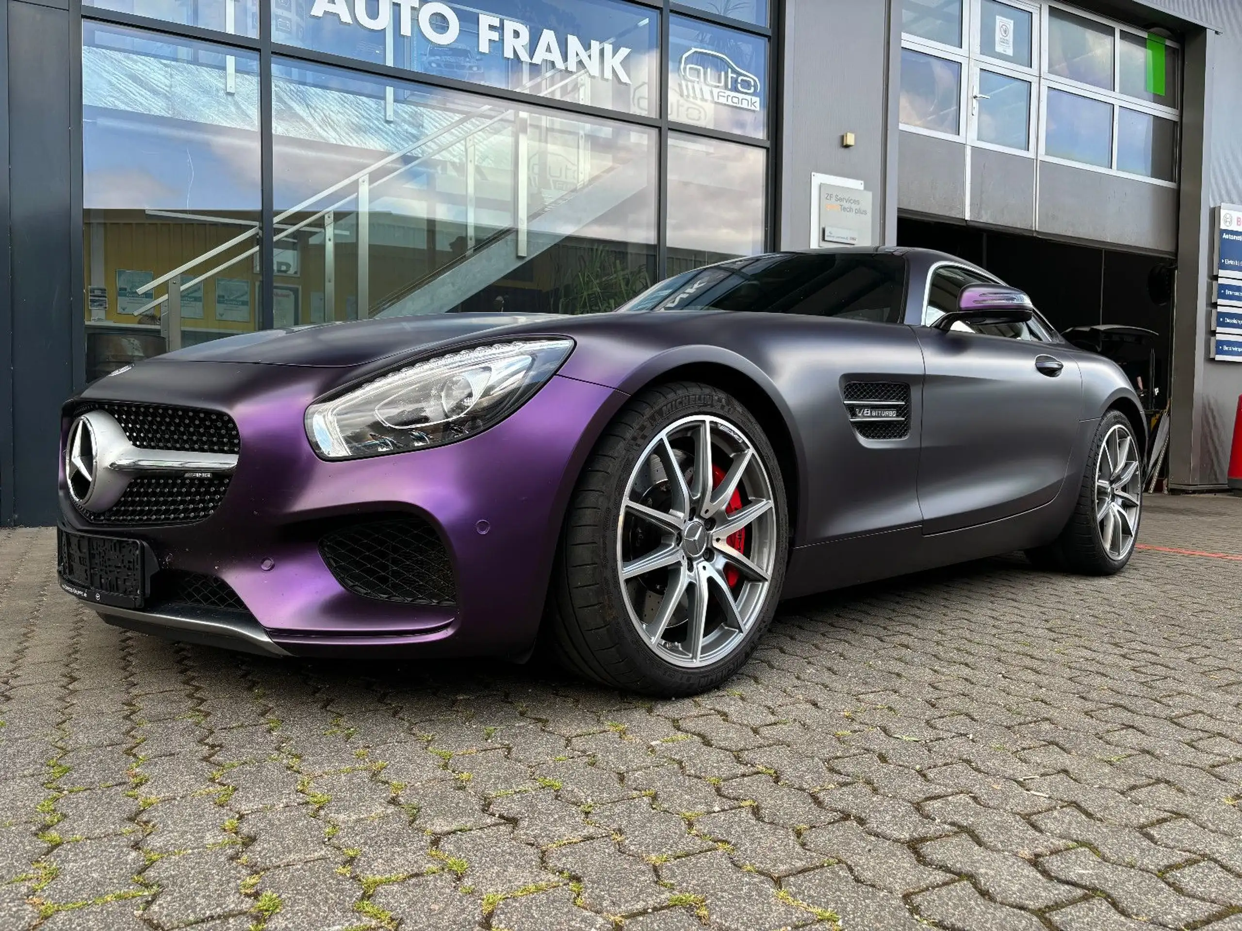 Mercedes-Benz - AMG GT