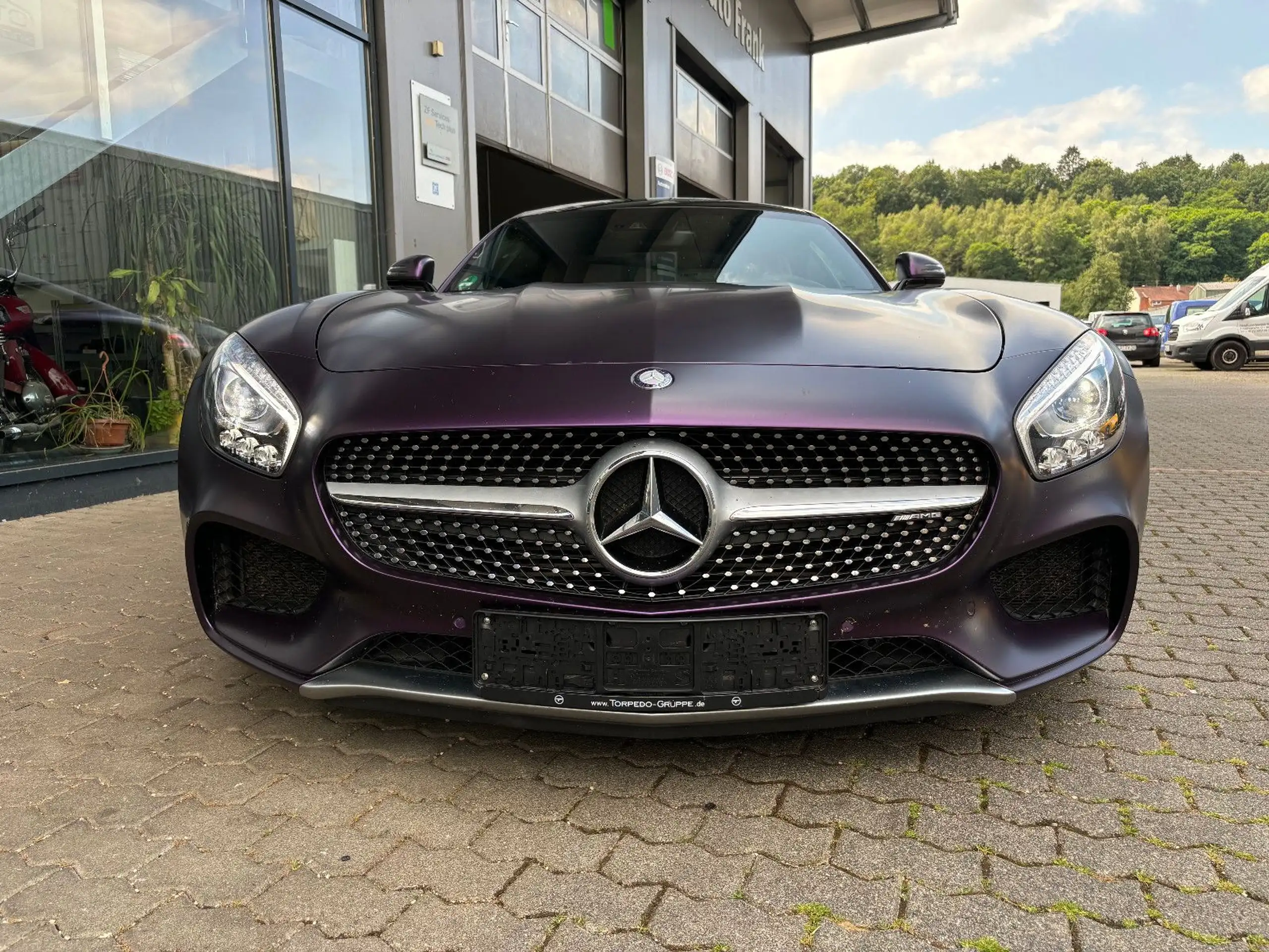 Mercedes-Benz - AMG GT