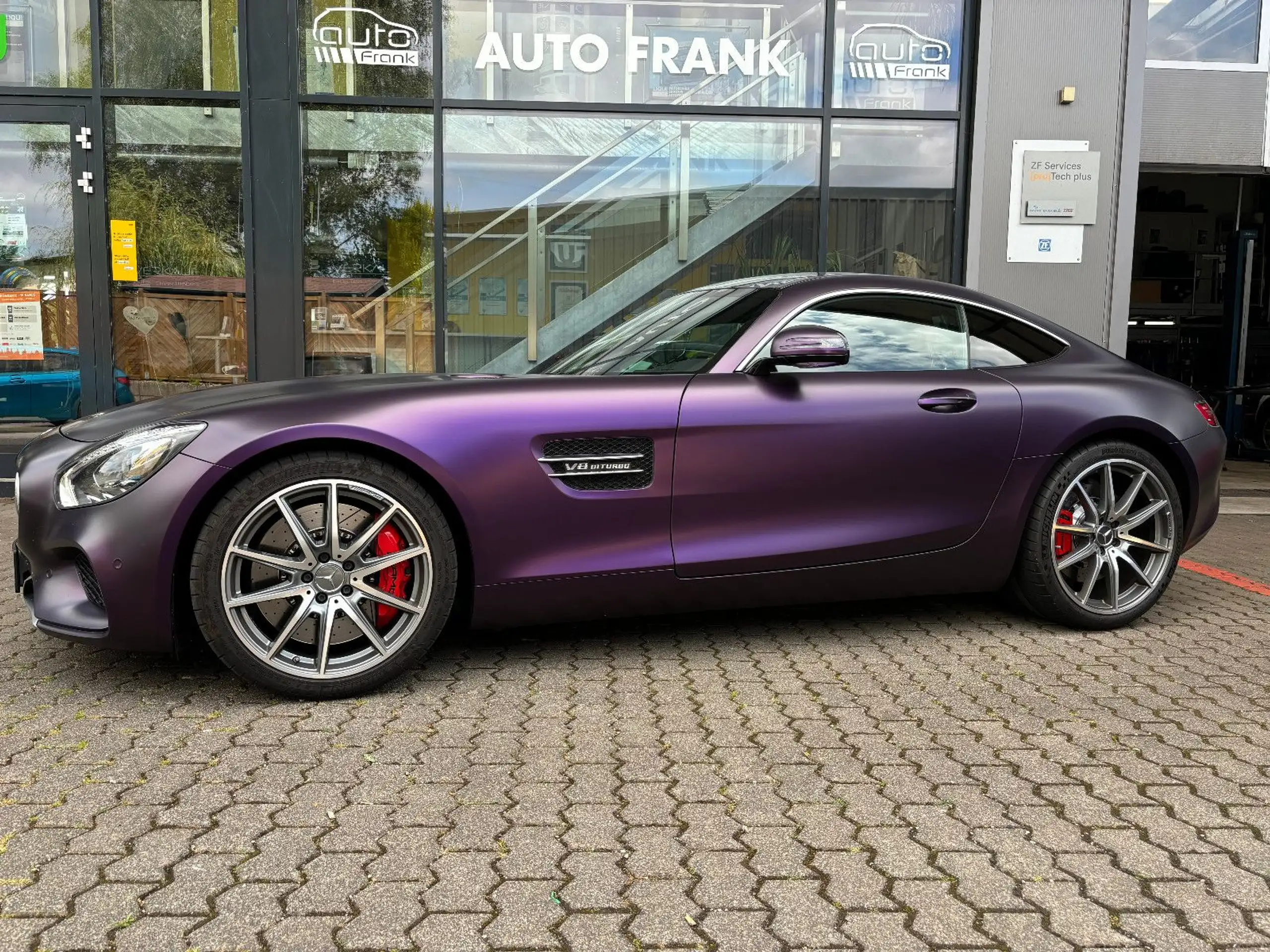 Mercedes-Benz - AMG GT