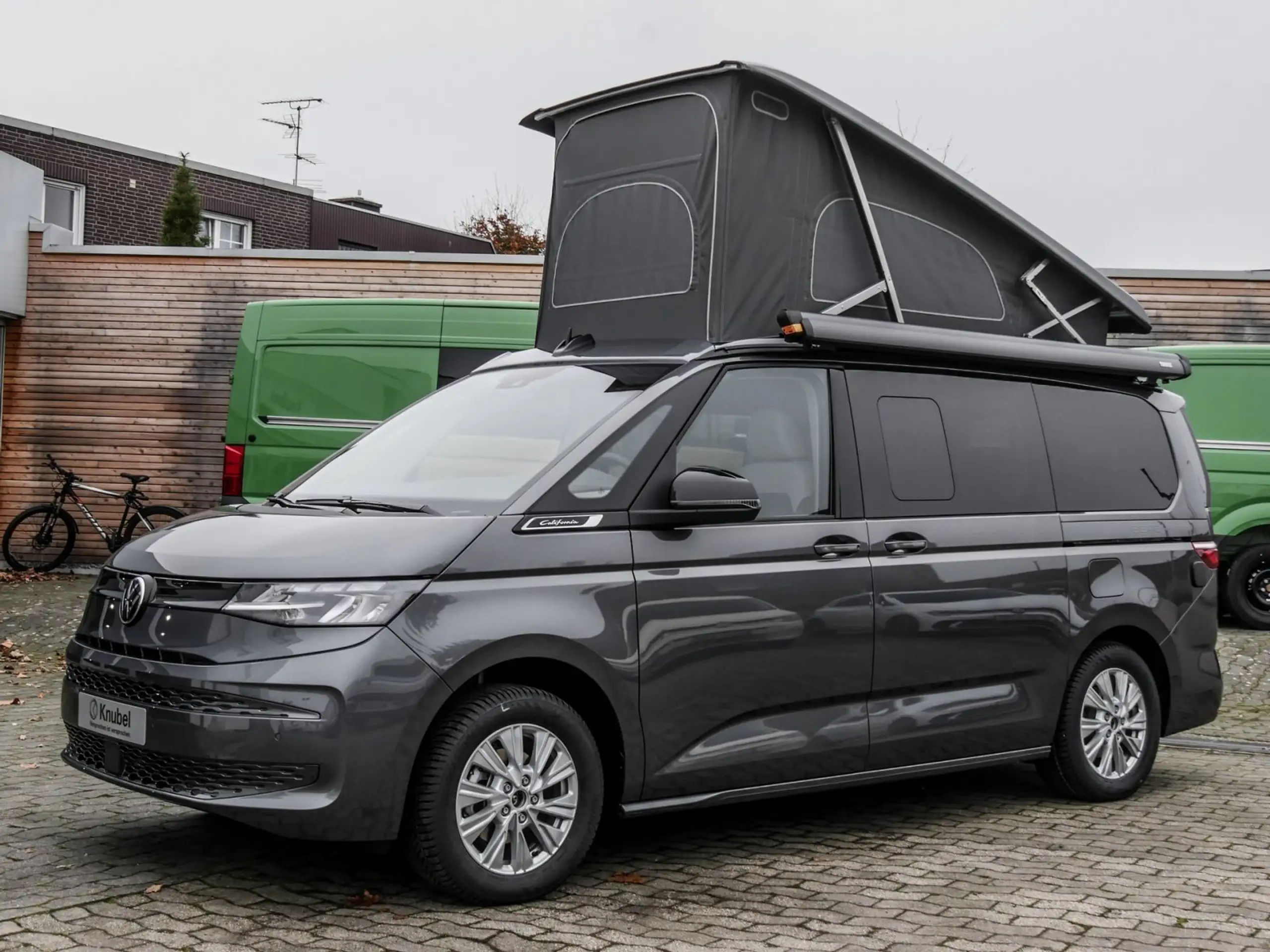 Volkswagen - T7 California