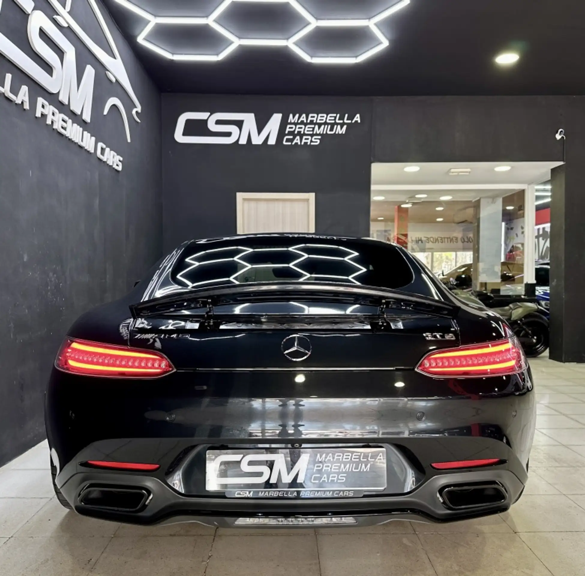 Mercedes-Benz - AMG GT