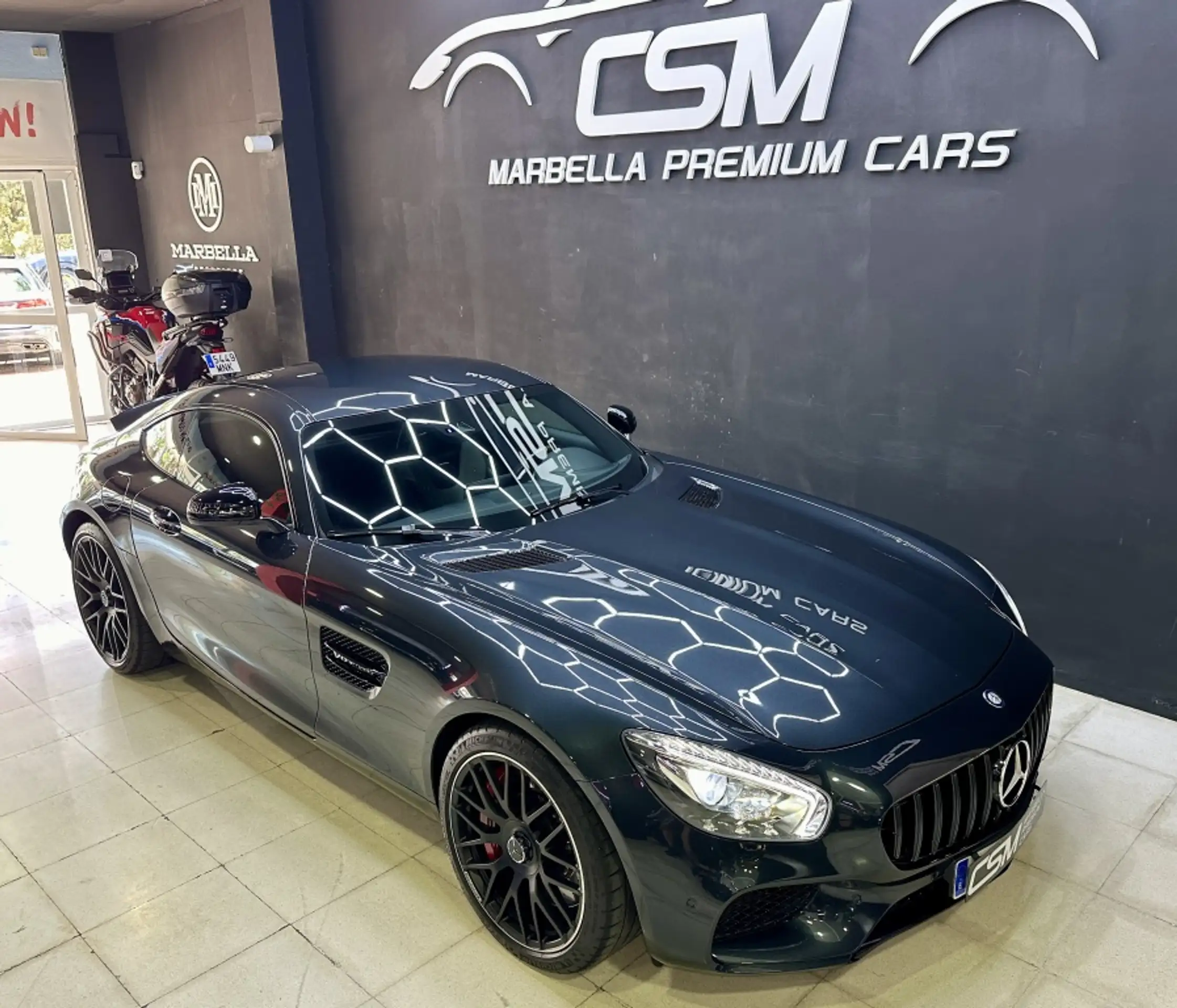 Mercedes-Benz - AMG GT