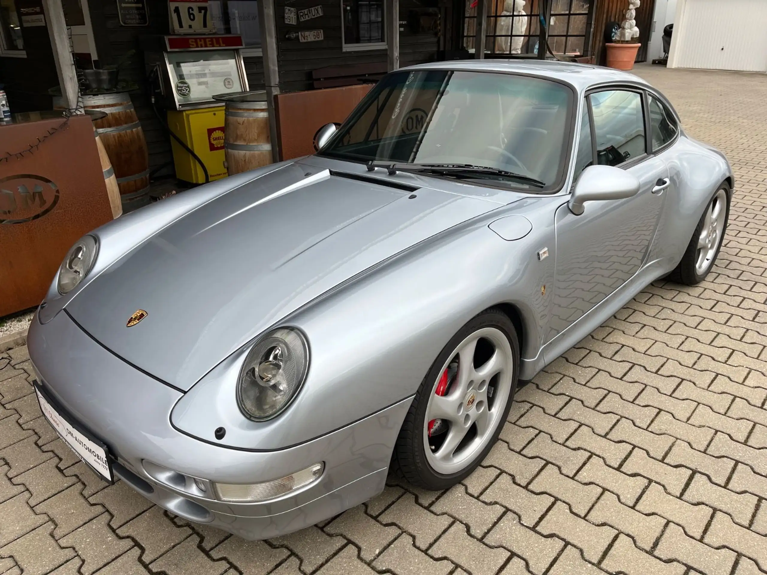 Porsche - 993