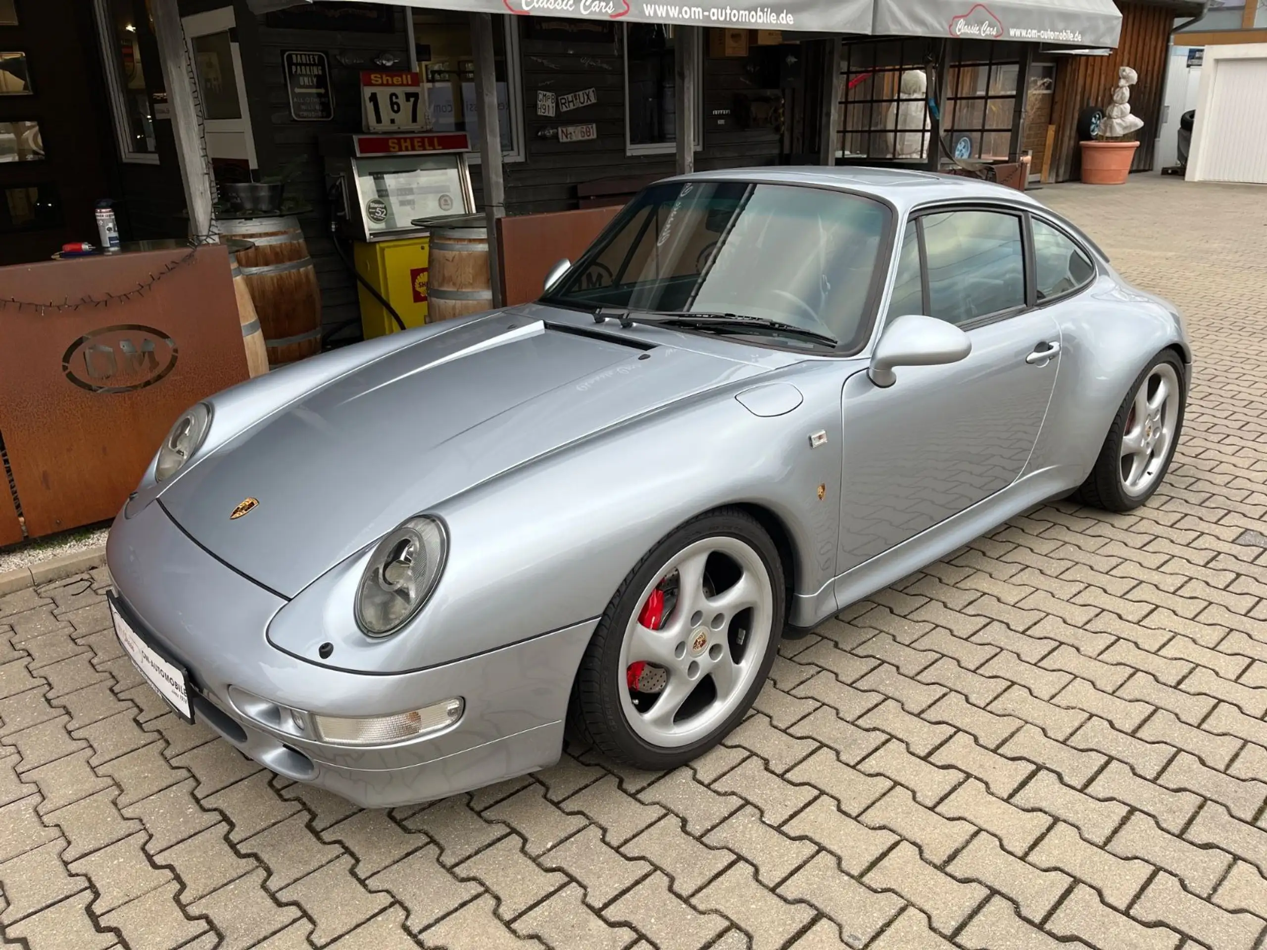 Porsche - 993