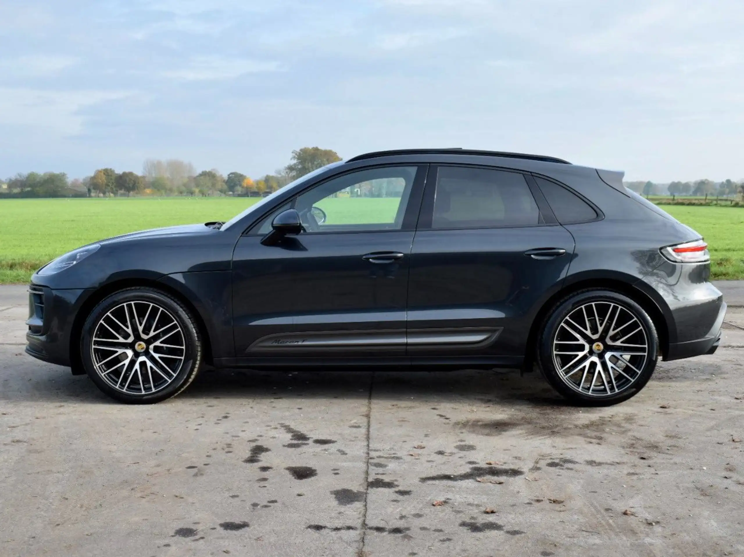 Porsche - Macan